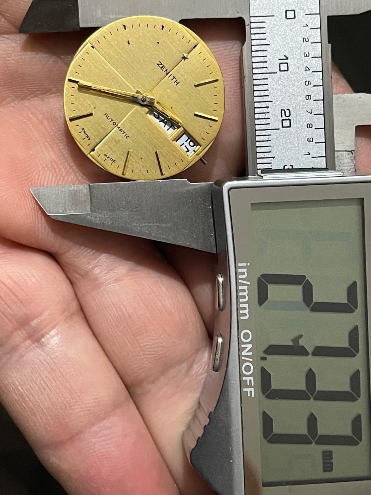 ZENITH movement cal. 405 AUTOMATIC Complete and Working + Carriages – 030