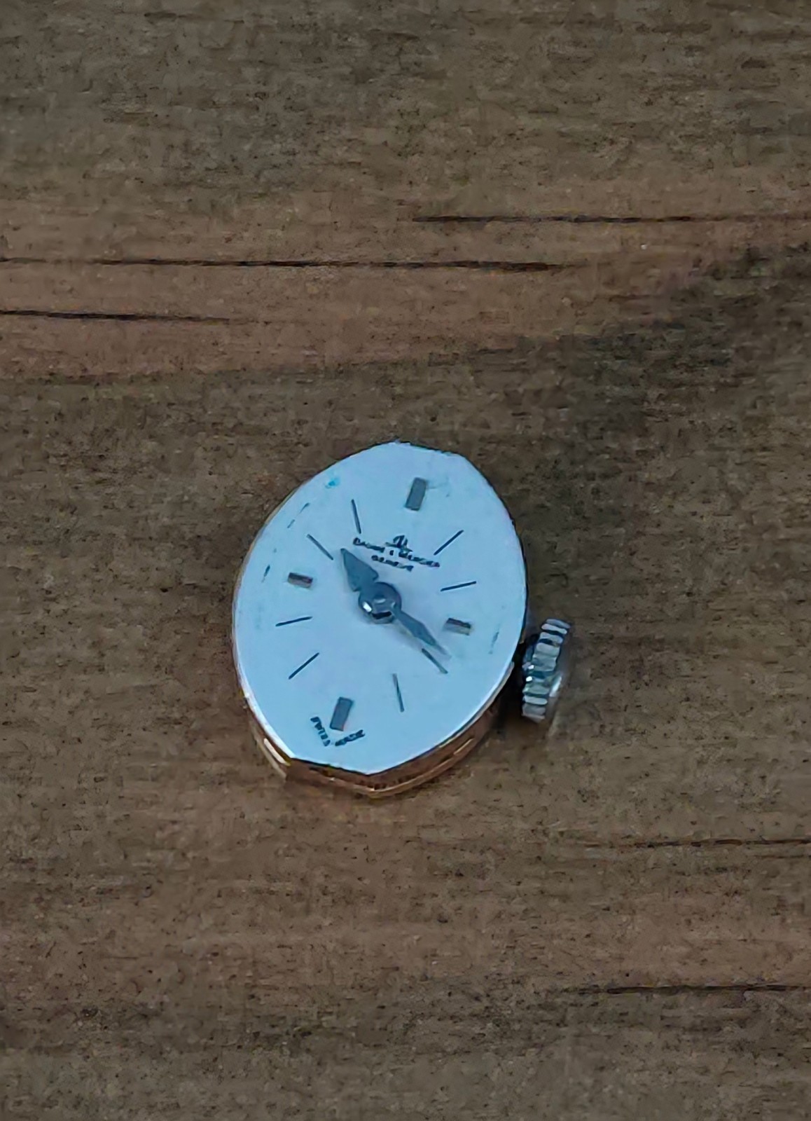 Baume & Mercier Geneve Swiss Vintage Manual Movement 2M 550 Movement Only Works