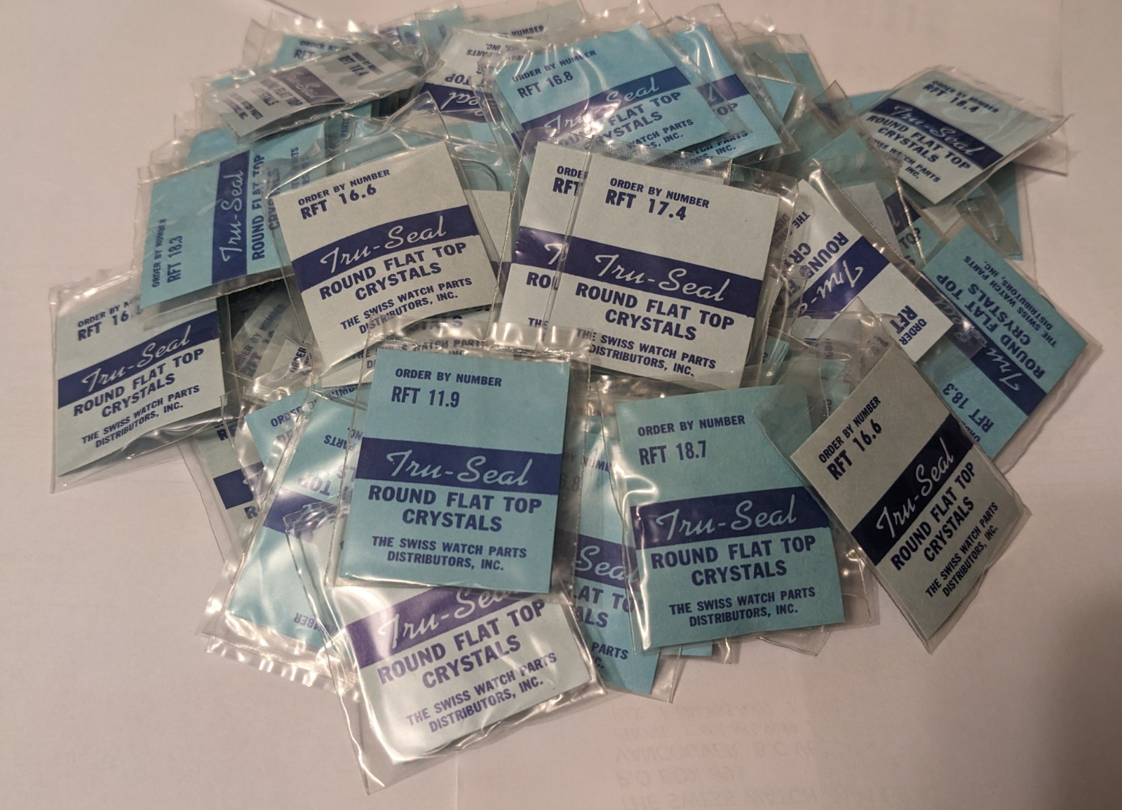 Tru-Seal round flat top crystals for ladies watches Made in England Lot of 110 p