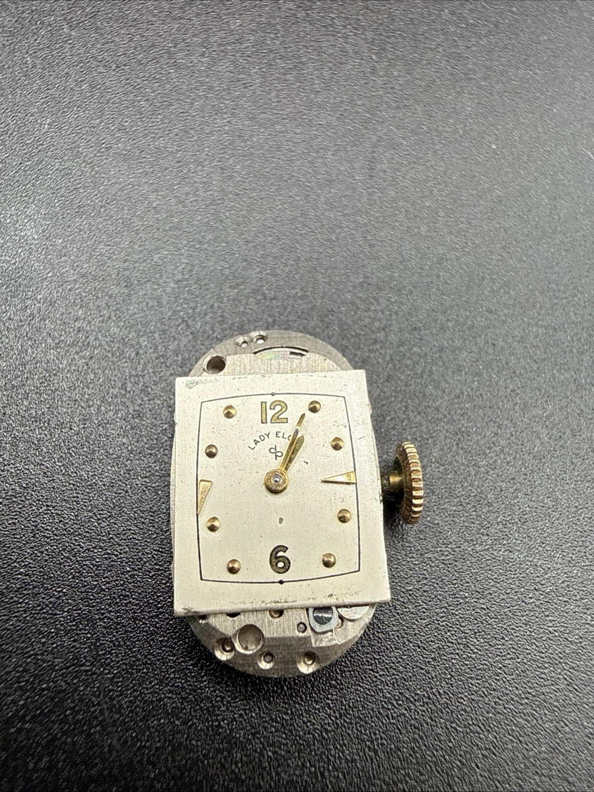 Vintage Lady Elgin 535 Women’s Watch Movement Ladies Good Balance 19j USA