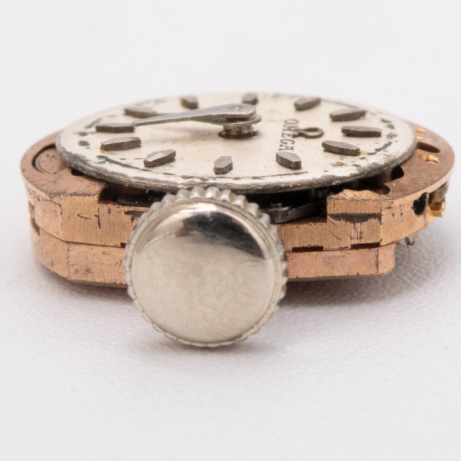 Vintage Omega Caliber 481 17-Jewel 2-Adjustment Wristwatch Movement, Runs