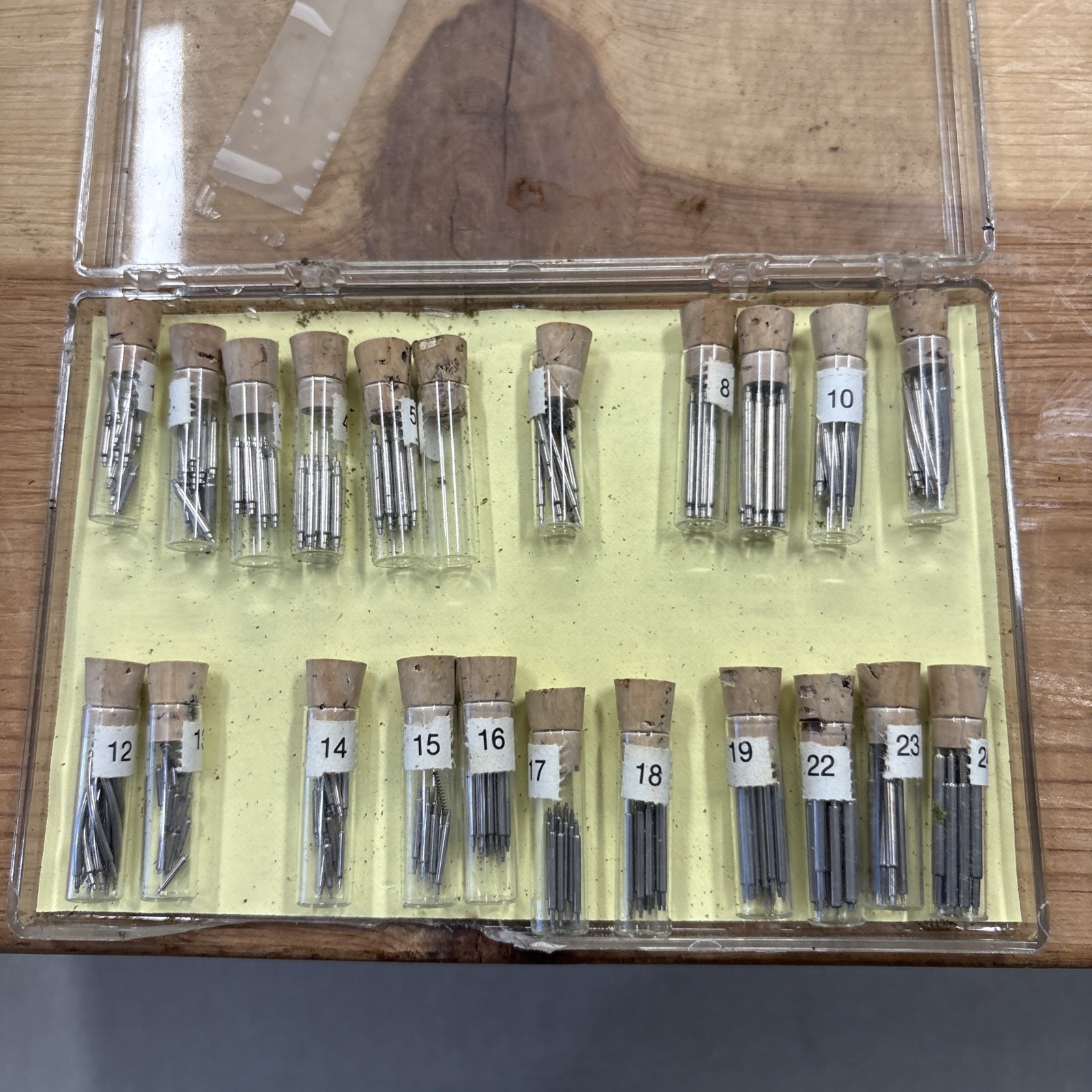 Vintage Watch spring bar assortment lot #1026. With 22 Size Tubes & Corks