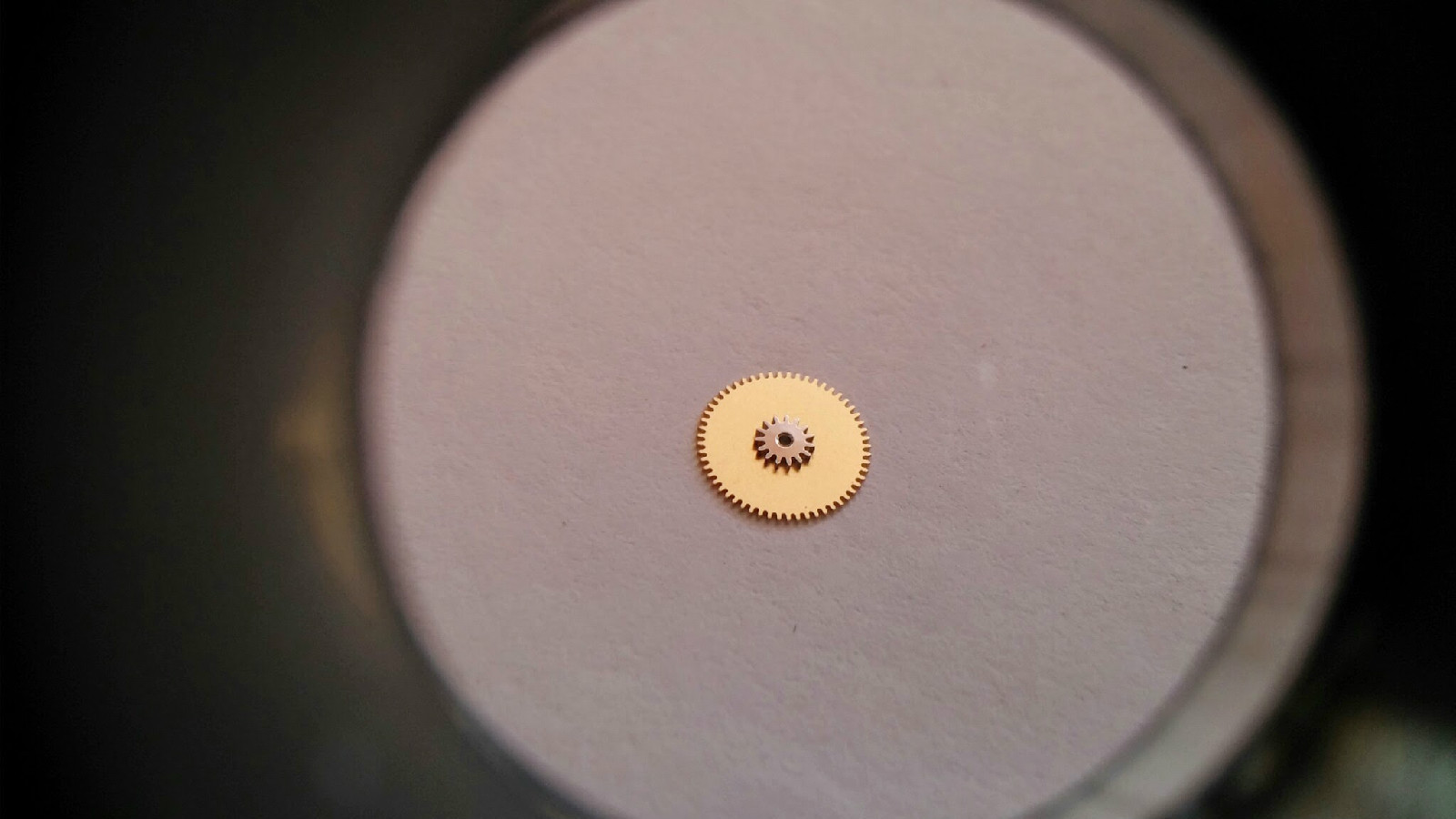 GENUINE ROLEX 3135 260 MINUTE WHEEL – OPEN for watch repair