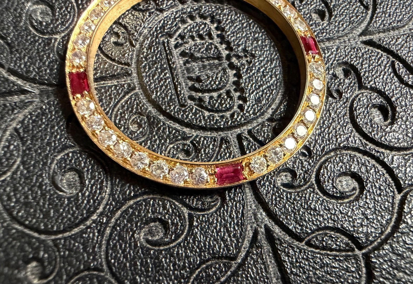 18K Gold Diamond BEZEL With 4 Rubies FOR ROLEX 26MM 69178 79178 69173 79173