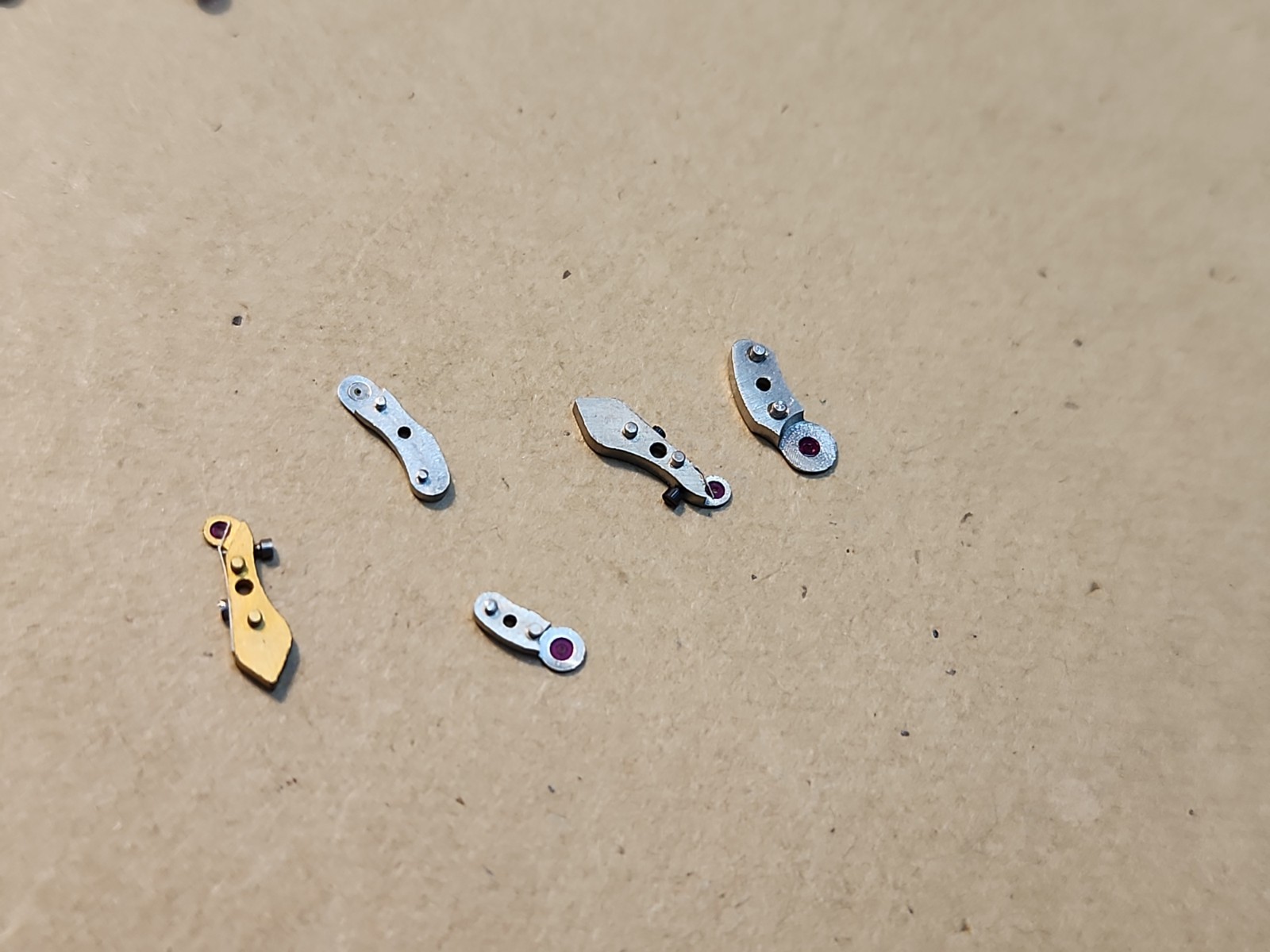 Lot Of Mixed Wristwatch Bridges Movement Parts Spares Repairs