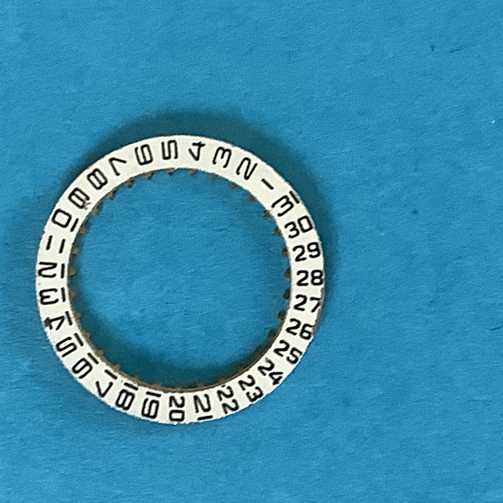 CLASSIC WATCH PARTS.REFURBISHED. Raketa 2628H Date Disc