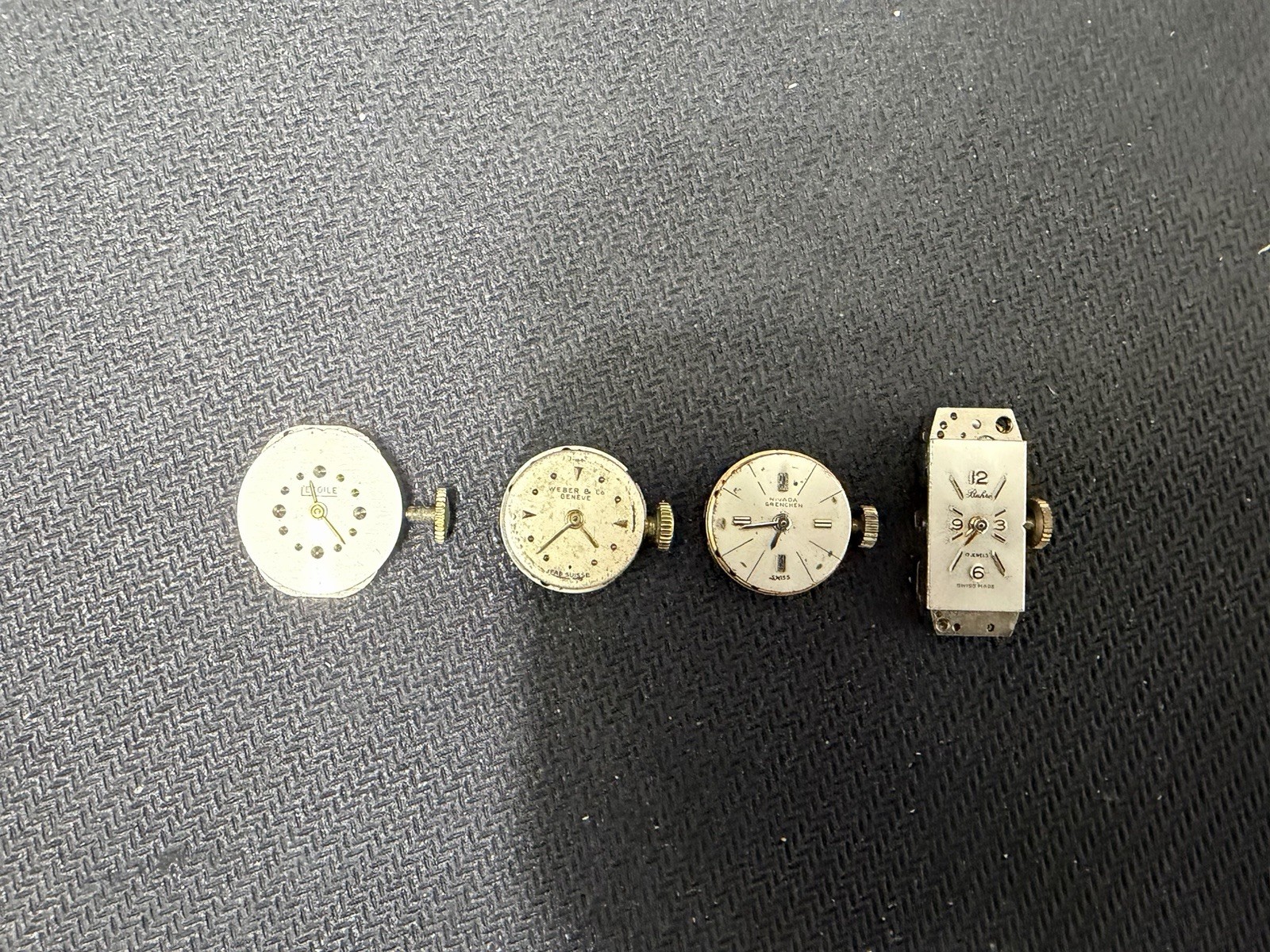 Lot of 4 Running Vintage Swiss 17 Jewel Ladies Watch Movements – All Ticking