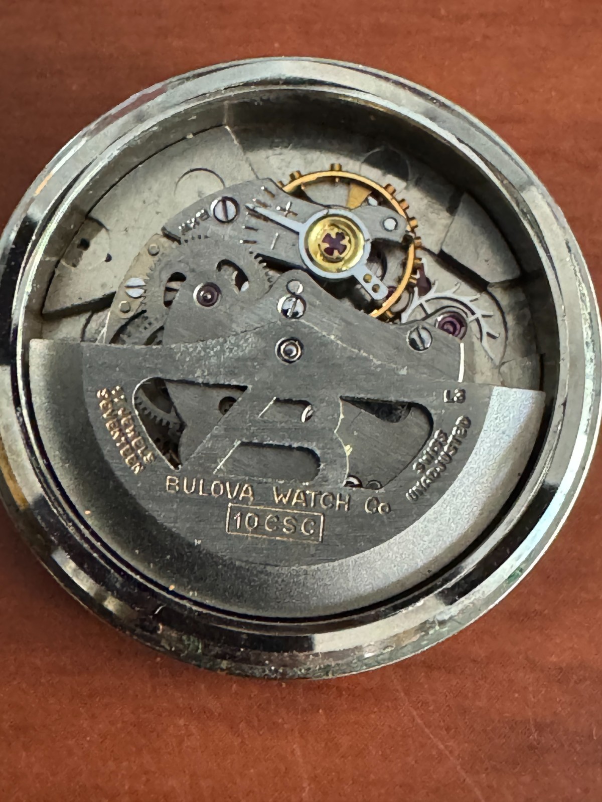 VINTAGE MEN’S BULOVA AUTOMATIC WRISTWATCH MOVEMENT CAL. 10CSC RUNS GREAT 17J!