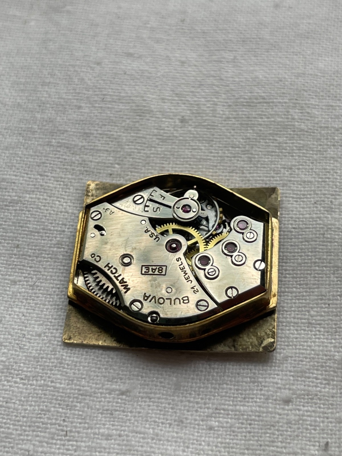 Bulova 8AE – movement for mens watch TRY TO RUN, lot 0707