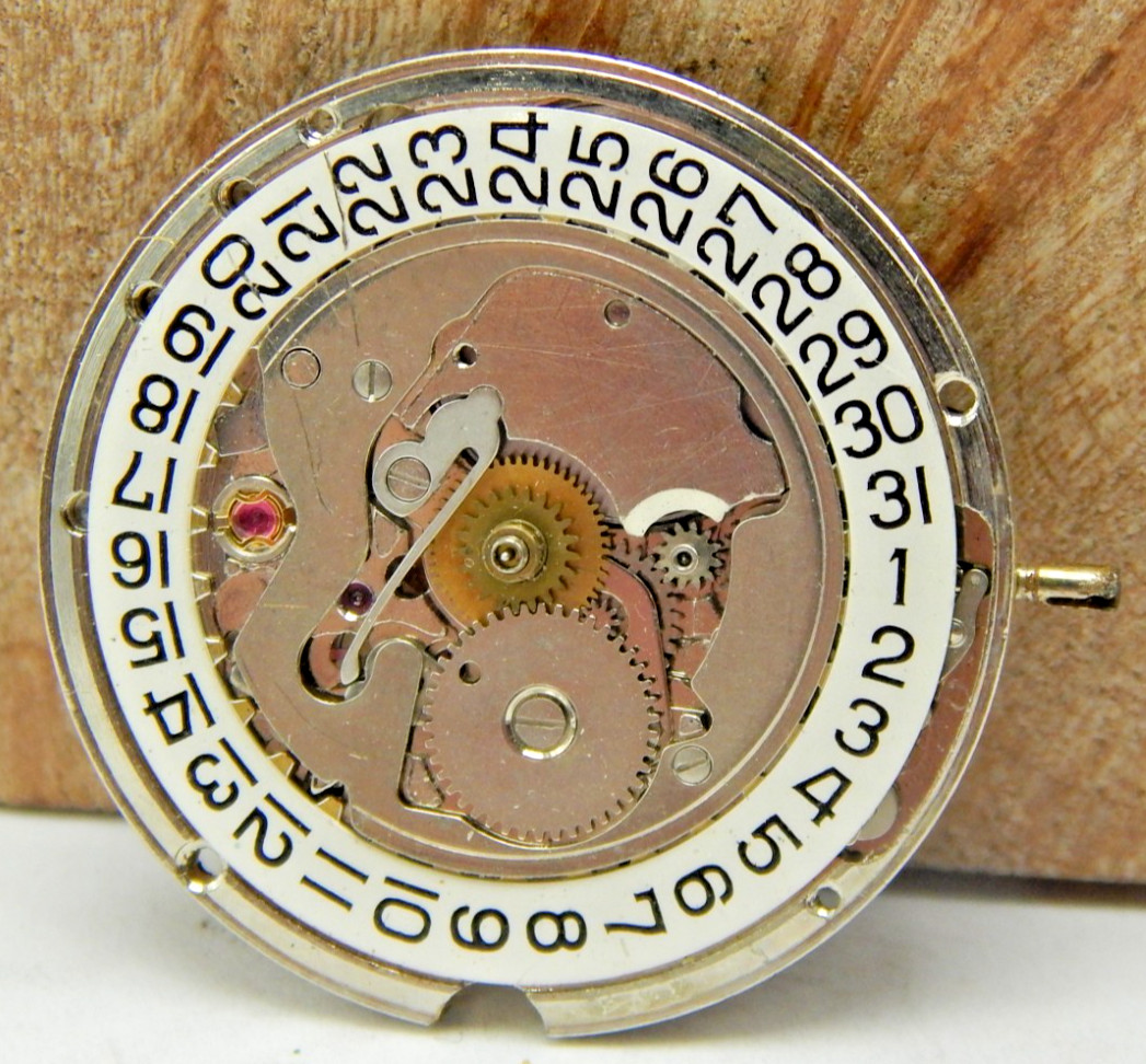 Vintage Sears Roebuck AS 1746/47 17 jewel men’s wrist watch movement with stem