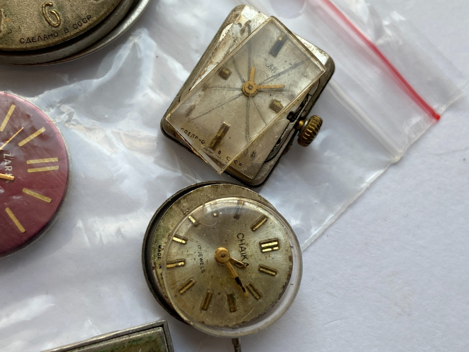 VINTAGE MEN /WOMEN WRIST WATCH PARTS + BOX POLJOT SPORTIVEN LUCH 2209 MIX LOT