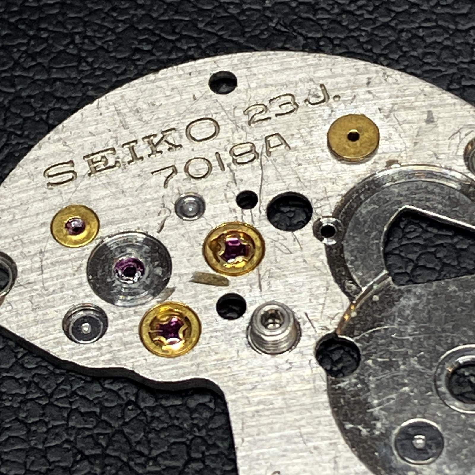 Seiko 7018A Train Bridge 23J Japan Possible 7009 7019 Compatible Movement Part