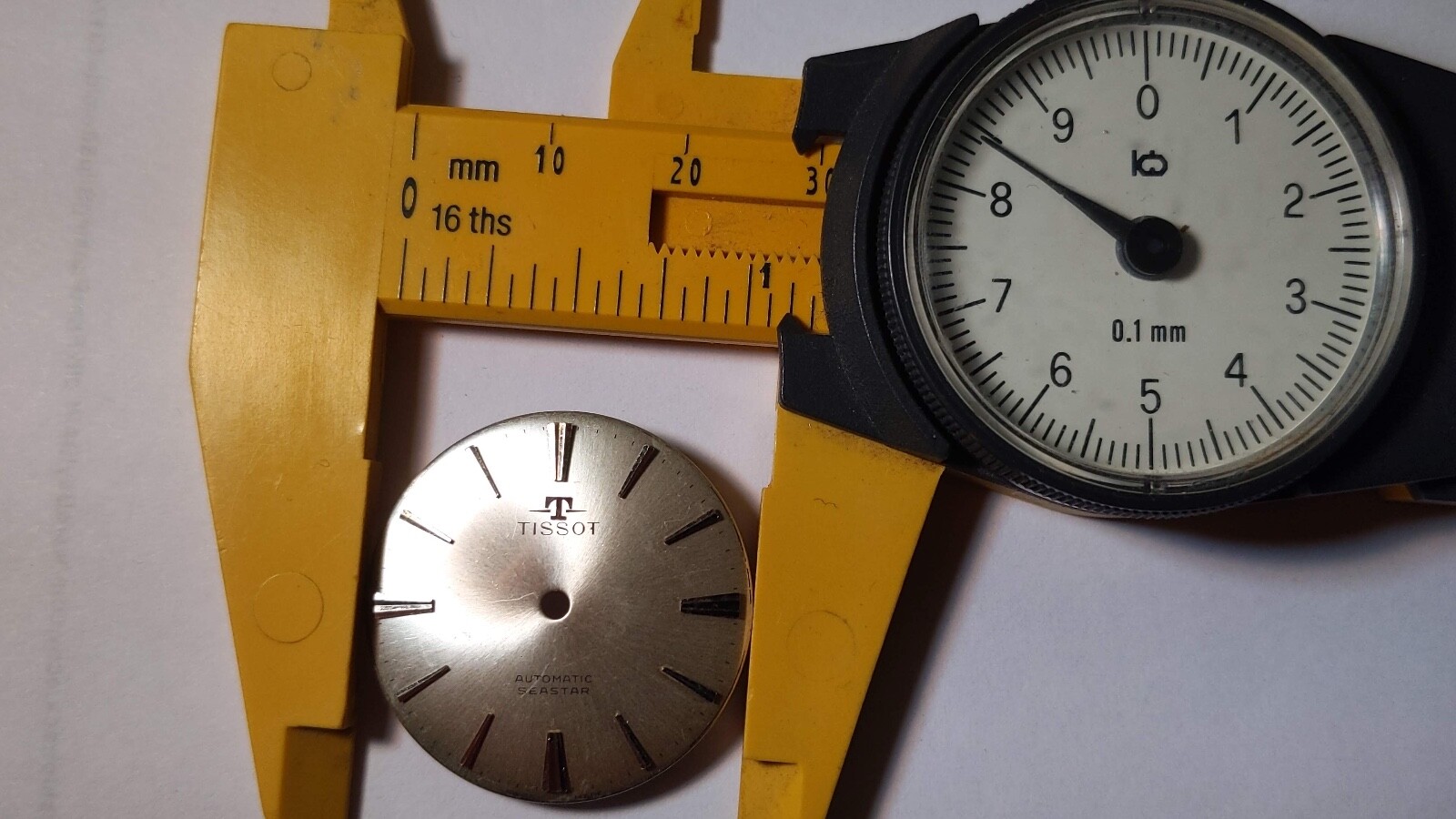 Tissot Dial automatic Seastar vintage silver 28.5mm diameter Swiss made