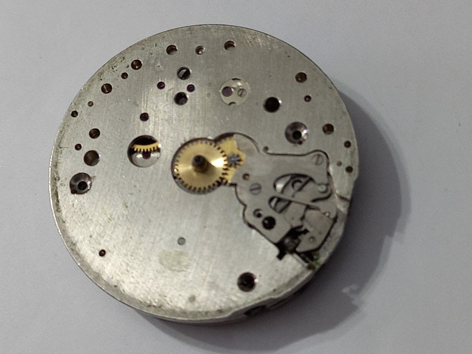 1940’S VENUS CAL 188 MOVEMENT FOR PARTS REPAIR – AS IS