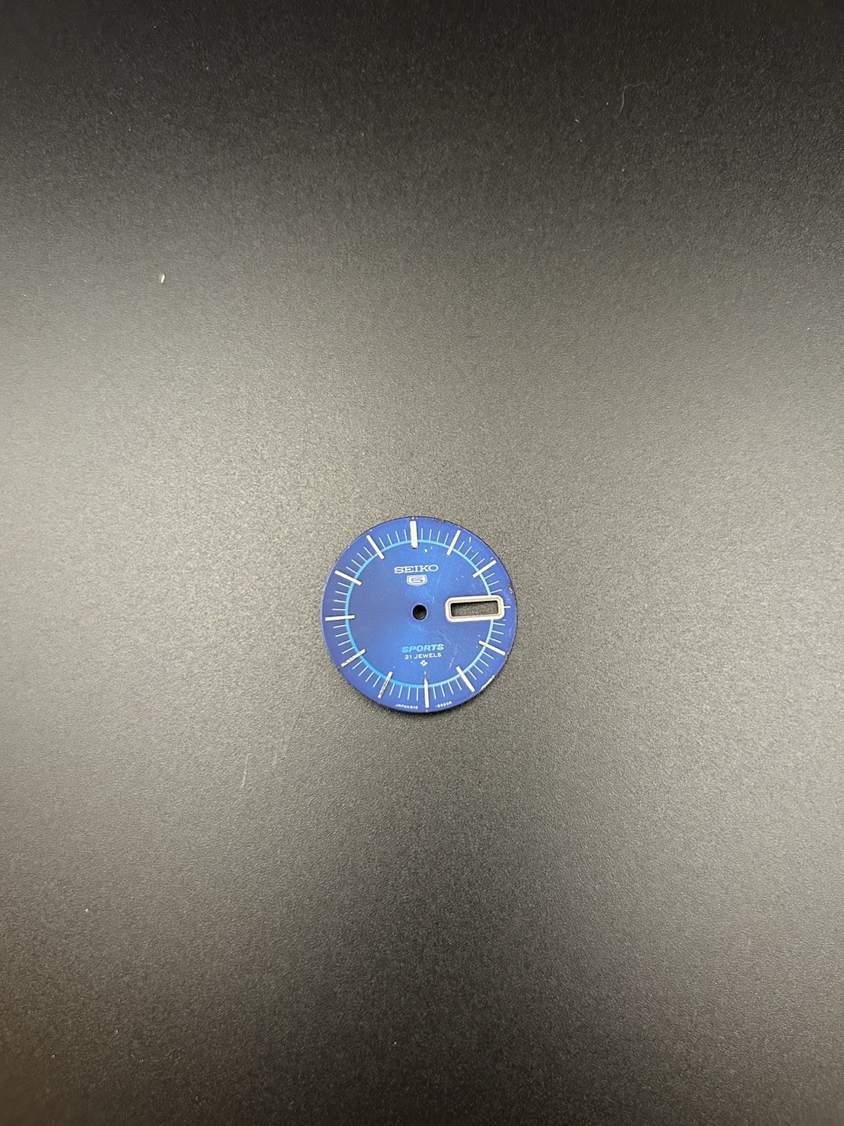 Seiko “5” 6119-8500R sports dial