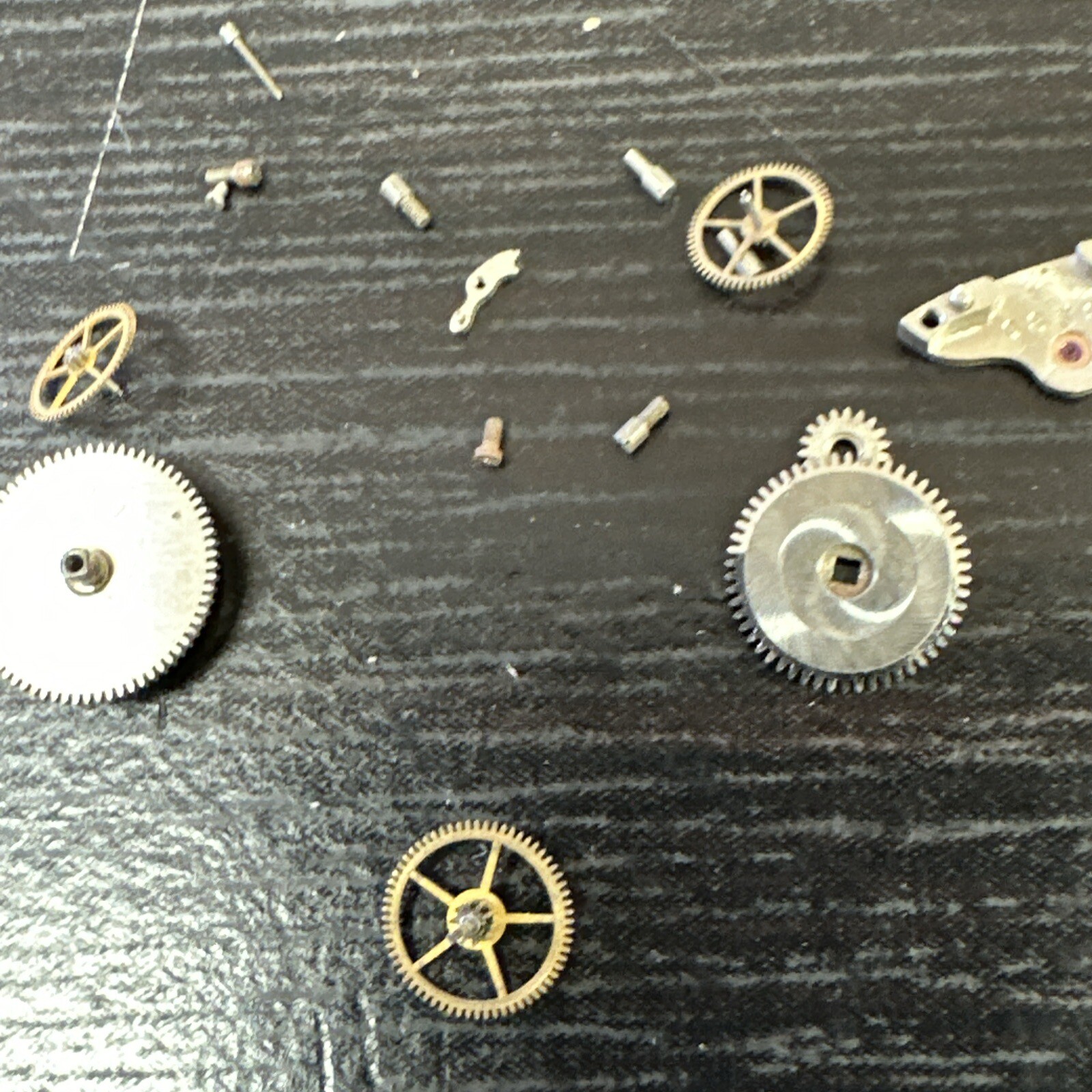 ANTIQUE LADIES ART DECO 989 HAMILTON WATCH MOVEMENT 17J For Parts And Repairs