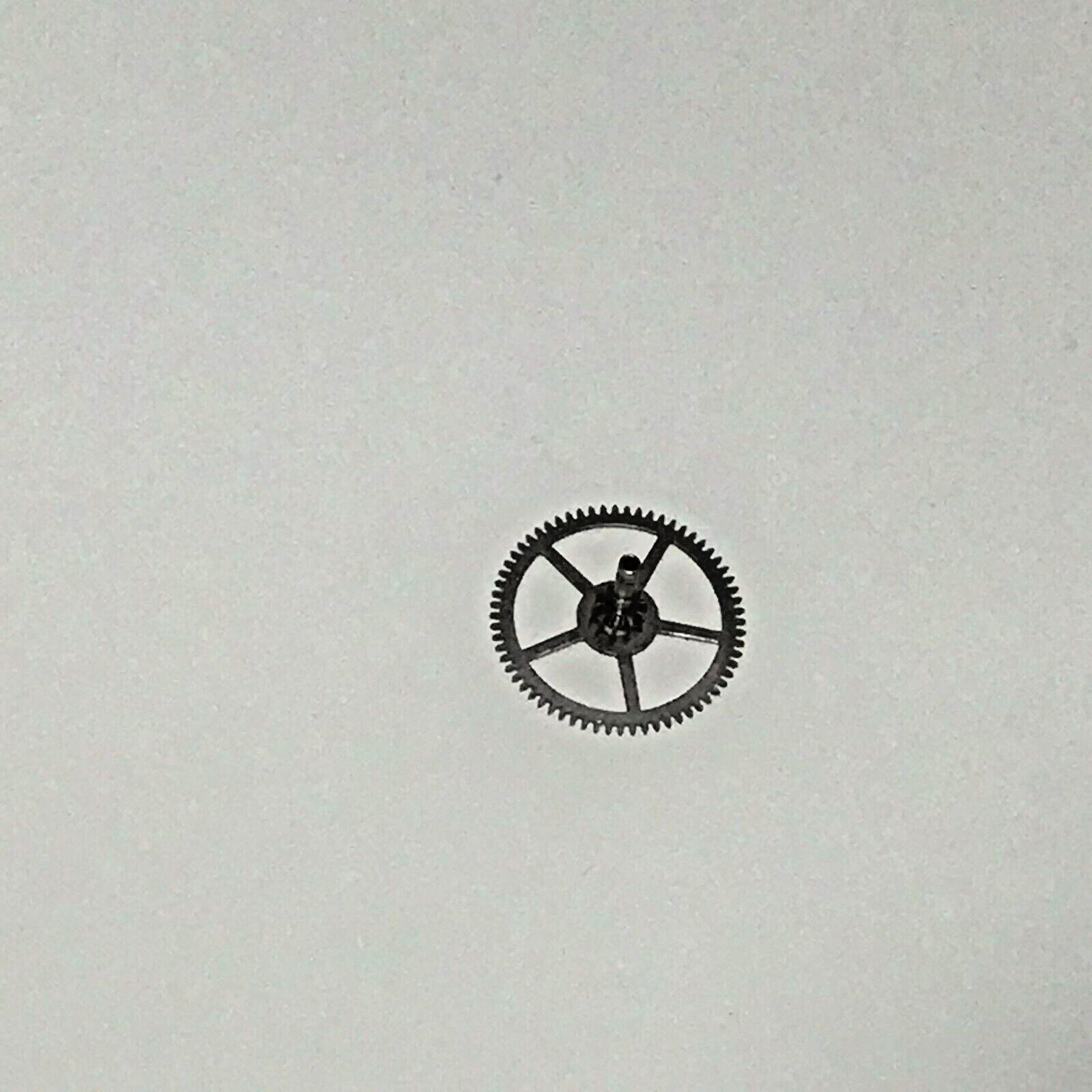 ST 1686 Gruen 552ss Center Wheel Original Watch Part T636
