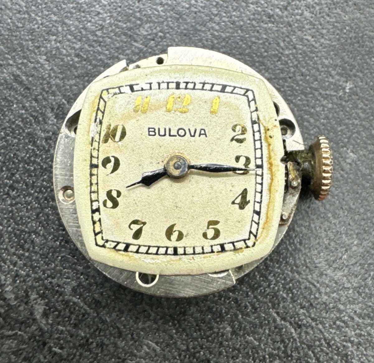 Vintage BULOVA 7AM 17 Jewel WATCH MOVEMENT-Running