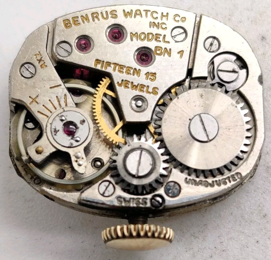 Vintage Benrus Model BN1 15 Jewel watch movement running Diamond Dial