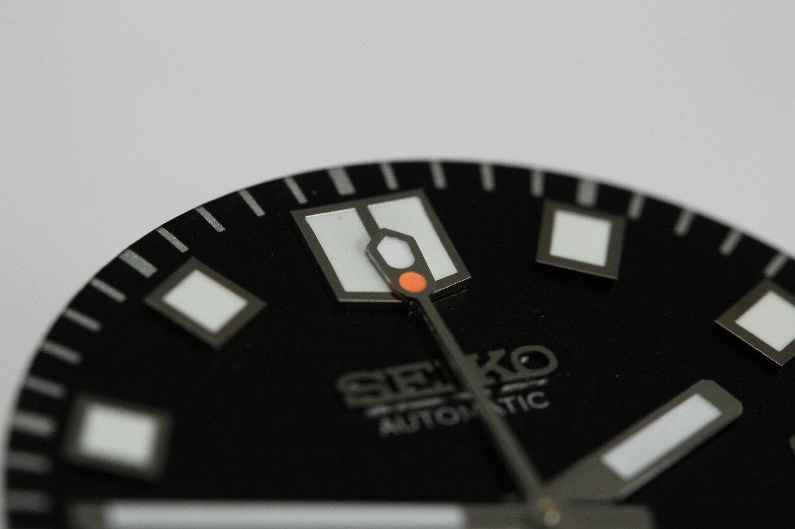 Resist Dial for Vintage SEIKO Diver 6105-8110, 6105-8119, 6105-8000 6105 Mod