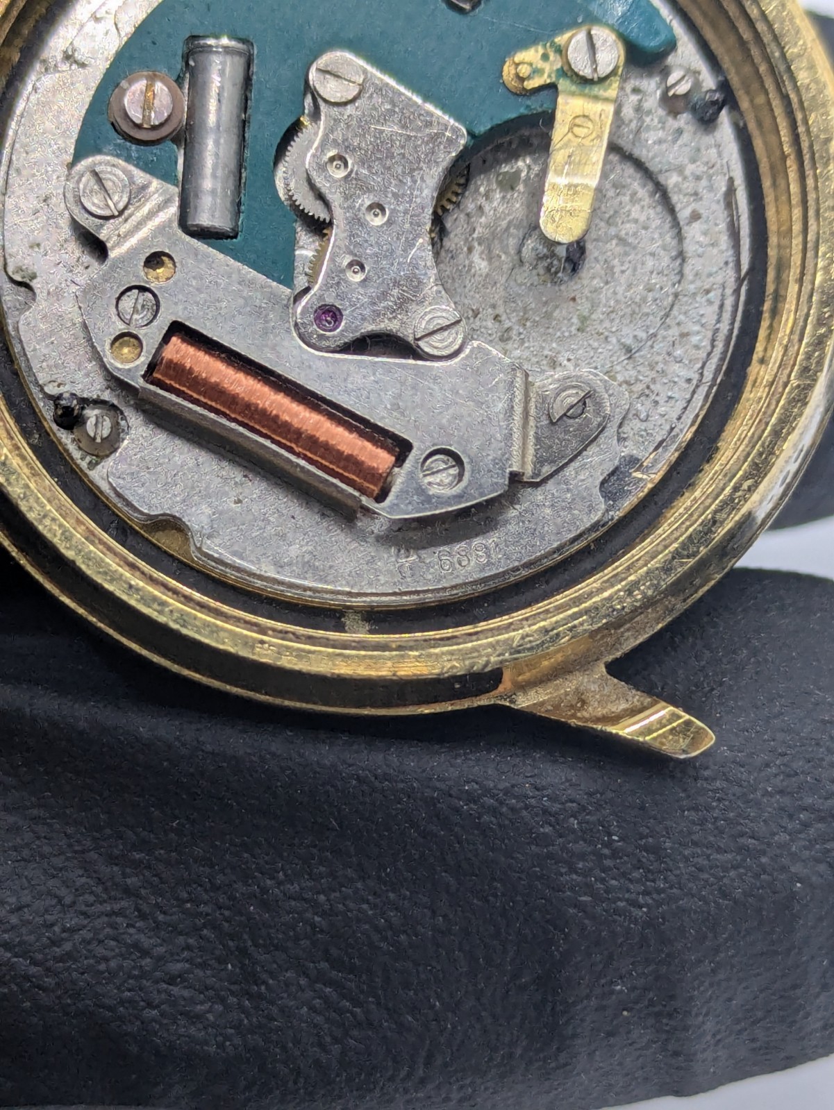 Sekonda HP 6881 Quartz Date Watch Head No Strap Case Back Parts Repair