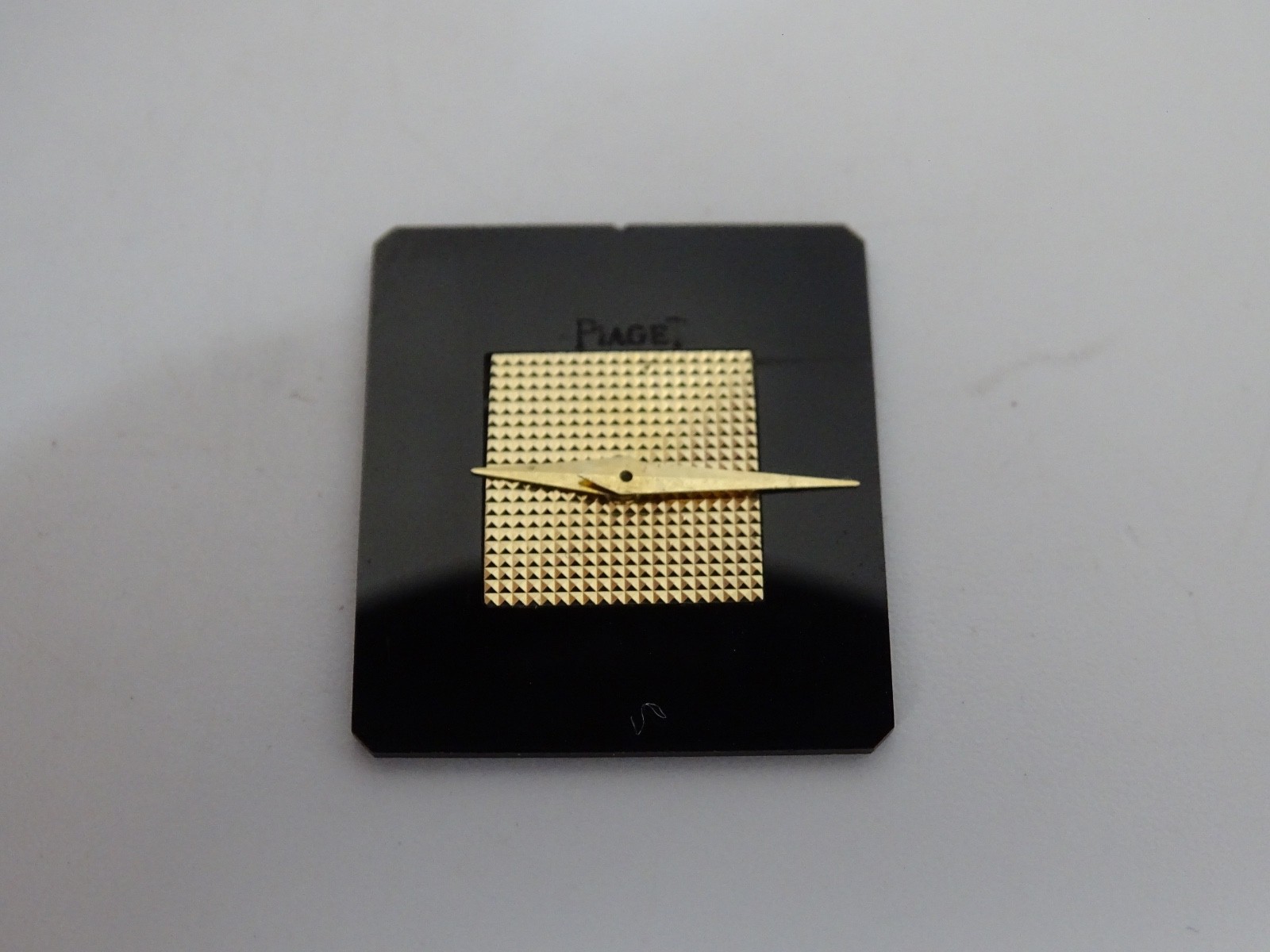 Piaget Onyx & 18k Gold Dial, Handset Manual Wind 9P