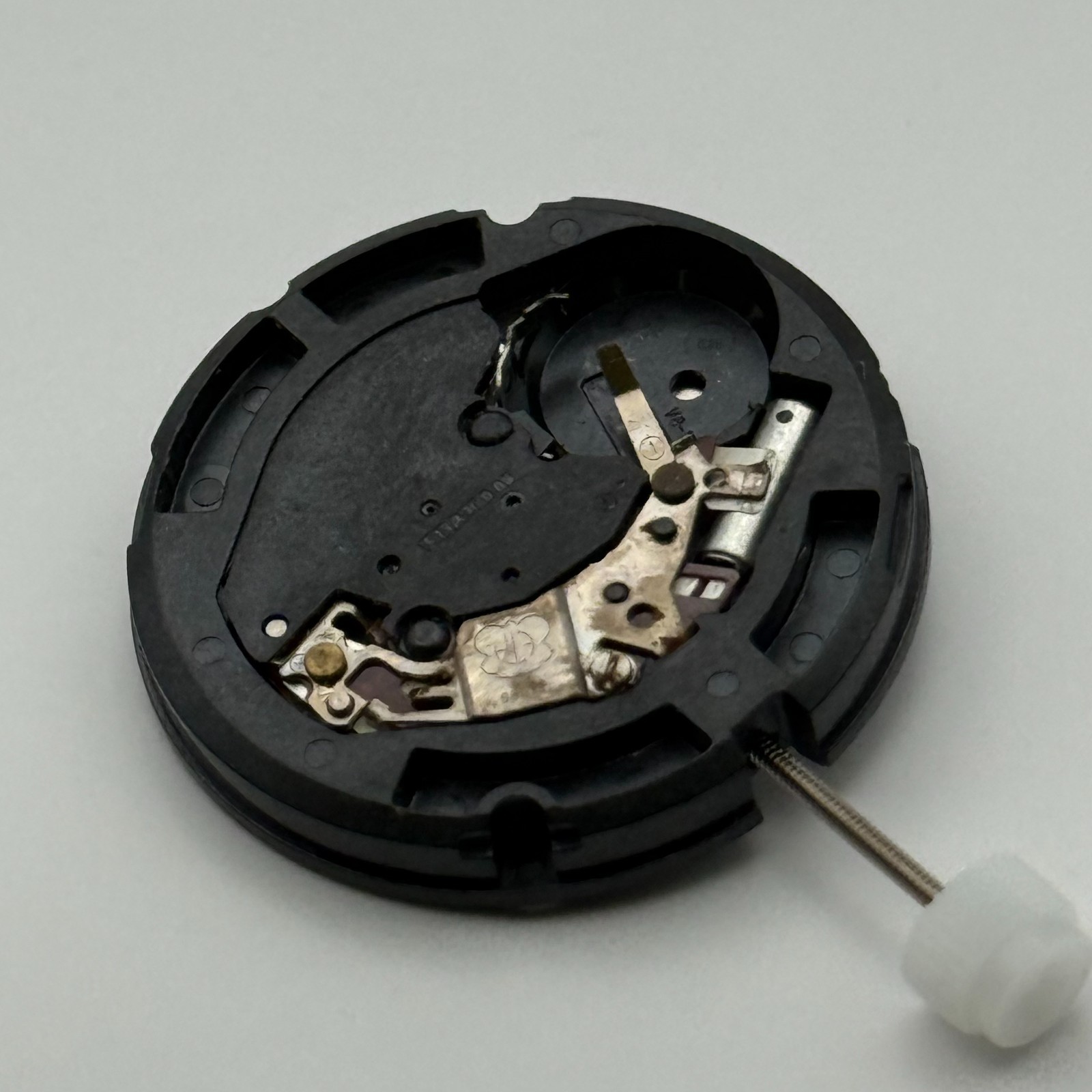 ETA 805.121 Watch Movement Running Quartz Swiss Parts Repair Spares 25.6mm