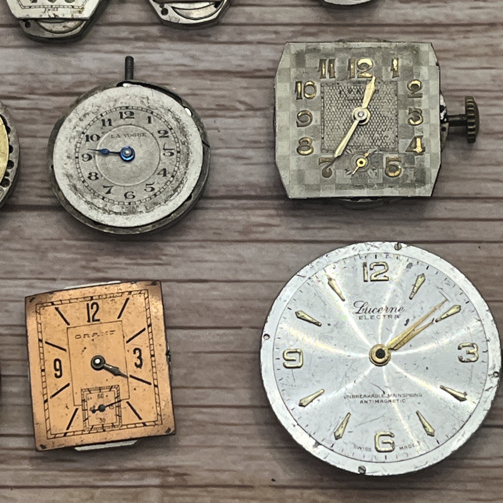 28x Lot Vintage Mechanical Watch Movements Watchmaker Bulova Elgin Gruen Benrus