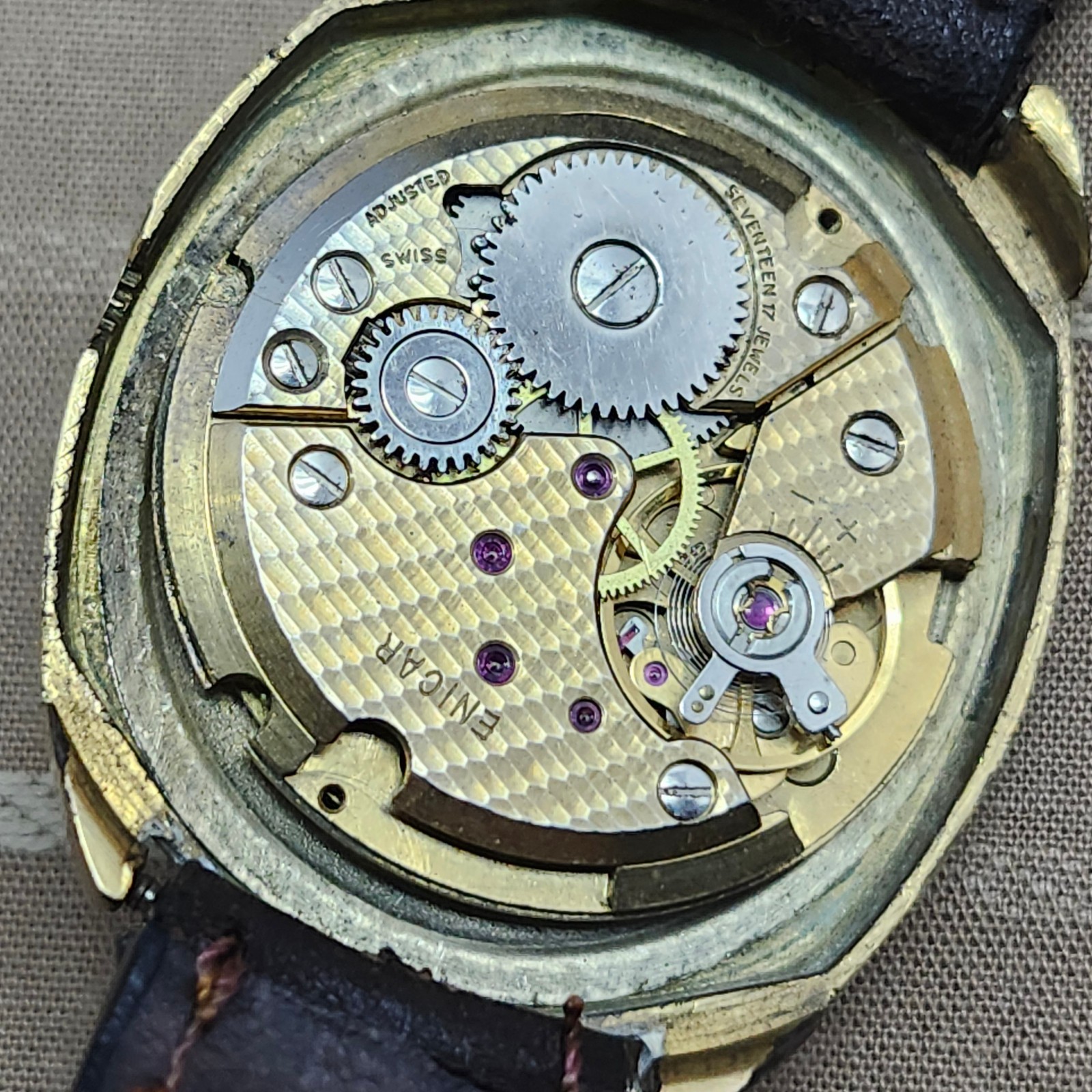 Enicar Swiss Watch 112-02-01 Cal. AR 1120 Repair/Parts No Crown