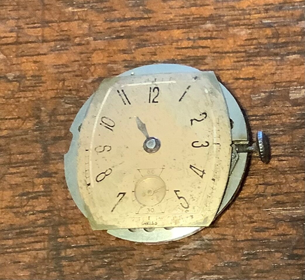 Crawford Watch Co. men’s Swiss made watch movement Seven Jewels Copper Dial