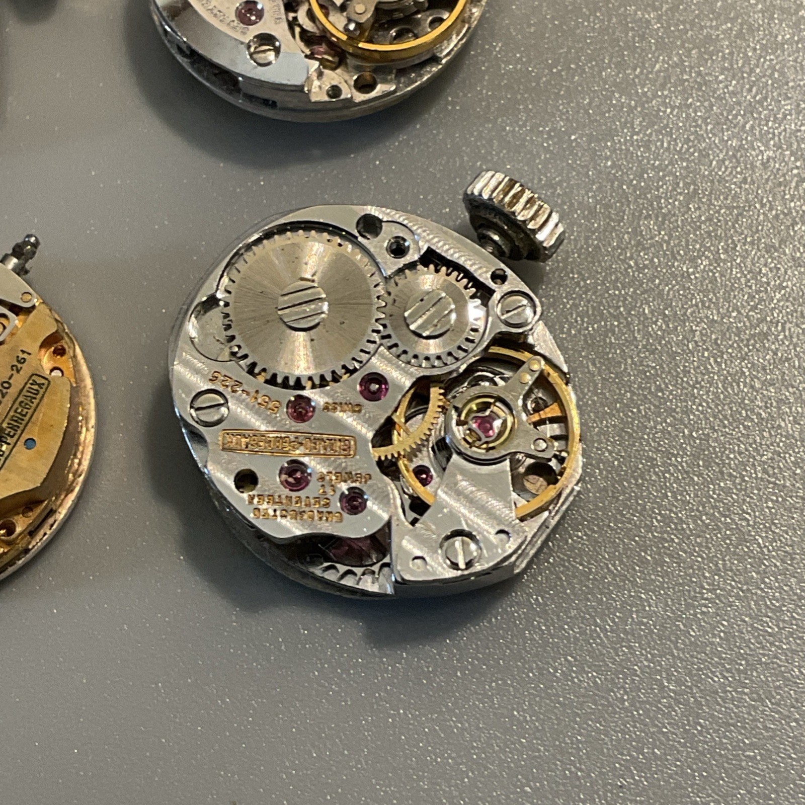 Lot 4 Vintage Girard Perregaux Quartz Wind Up Mechanical Watch Movement Ladies