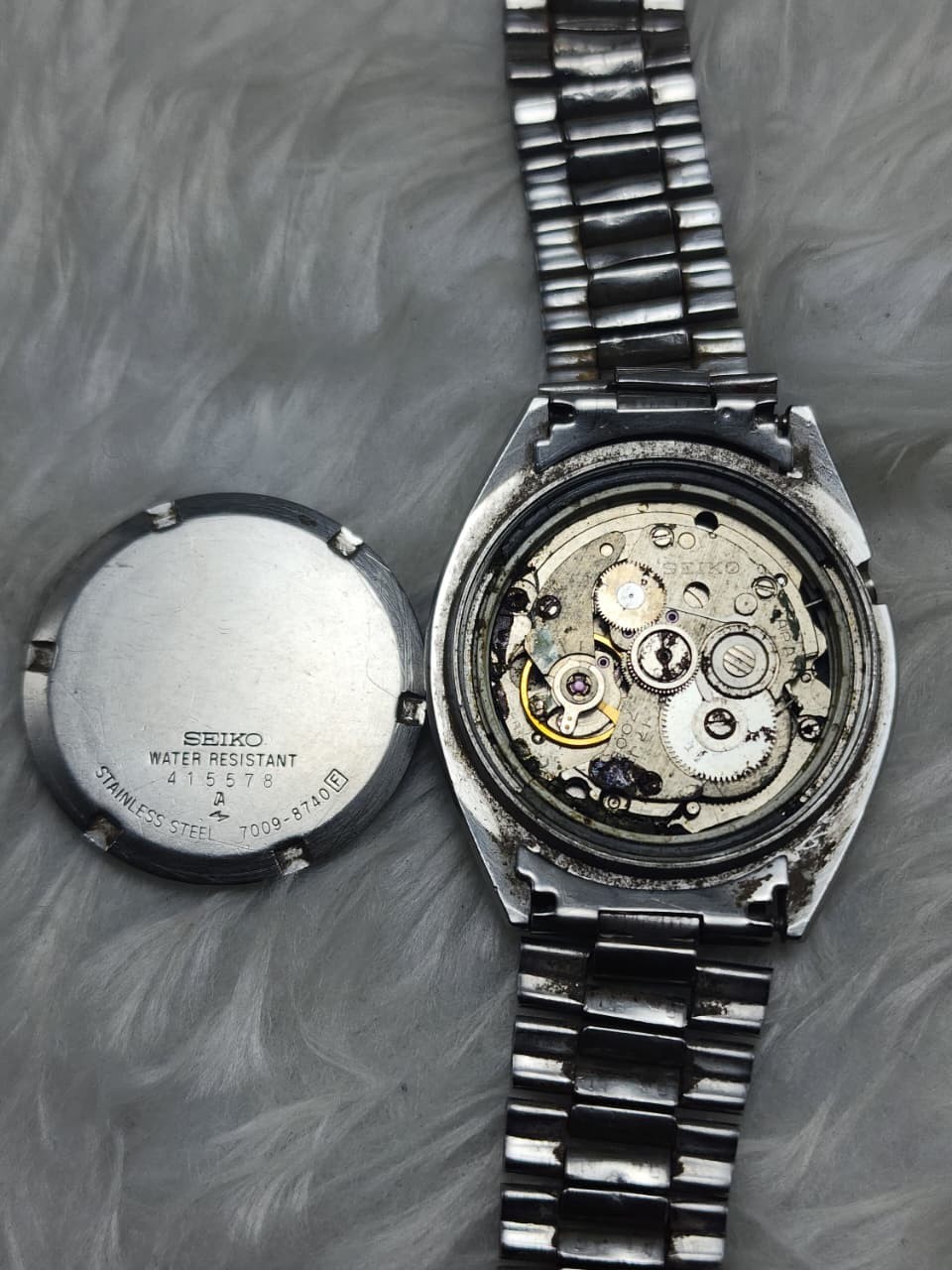 Vintage Seiko Automatic Day Date 7009-8740 Men’s Watch Not Working For Parts Rep