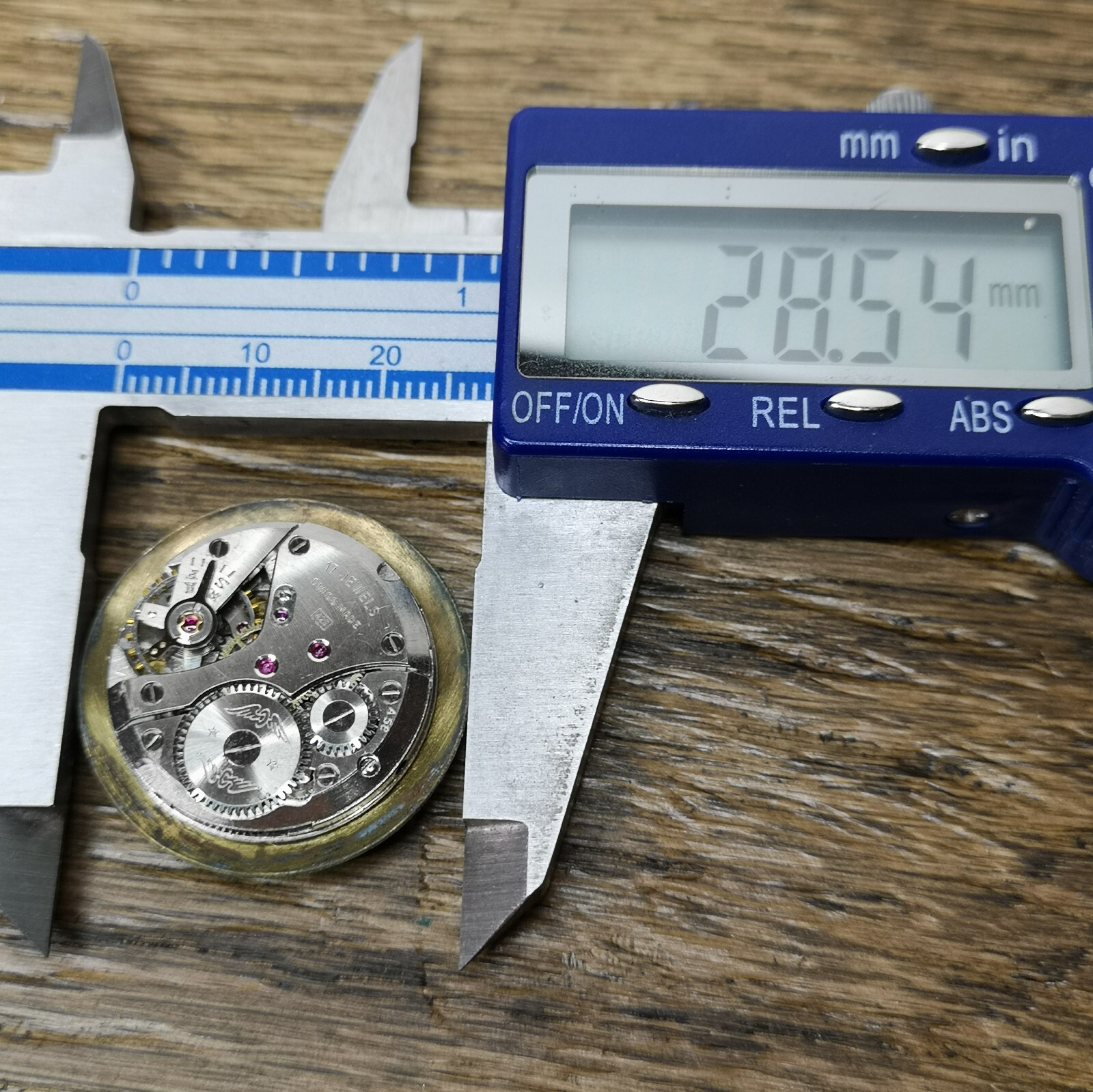 Peseux 380 Rotary Watch Movement, Ticking, For Project or Parts (CQ107)