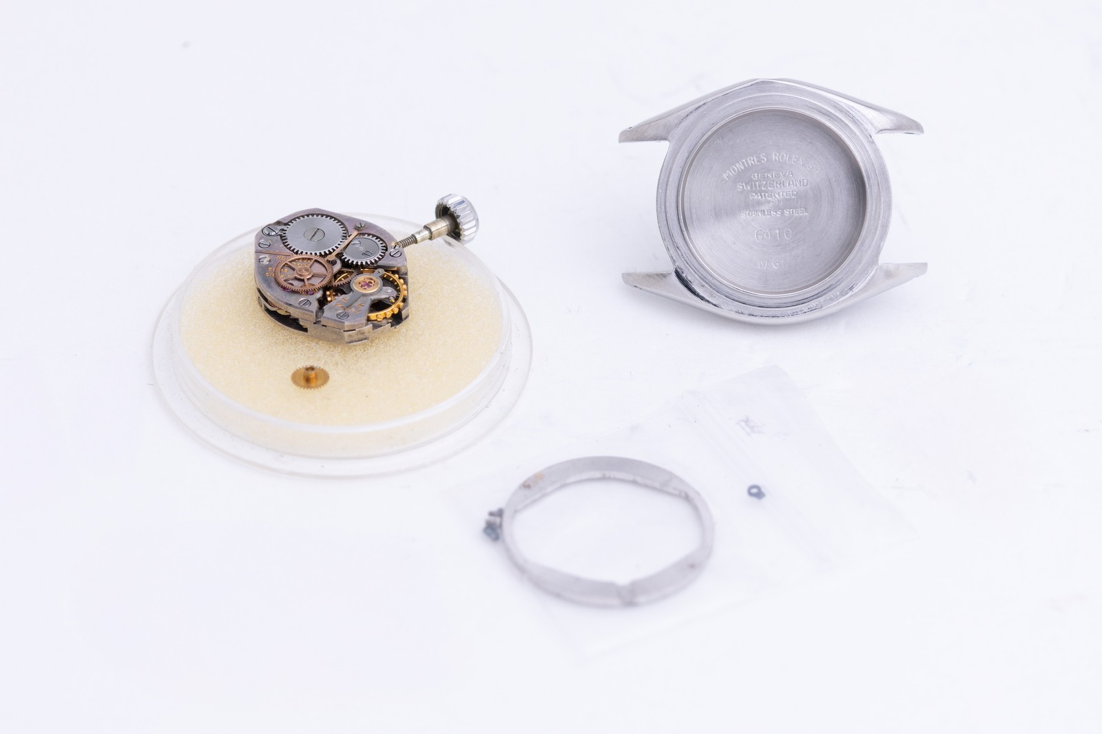 Vintage Rolex Precision 6410 case with Movement FCD26559