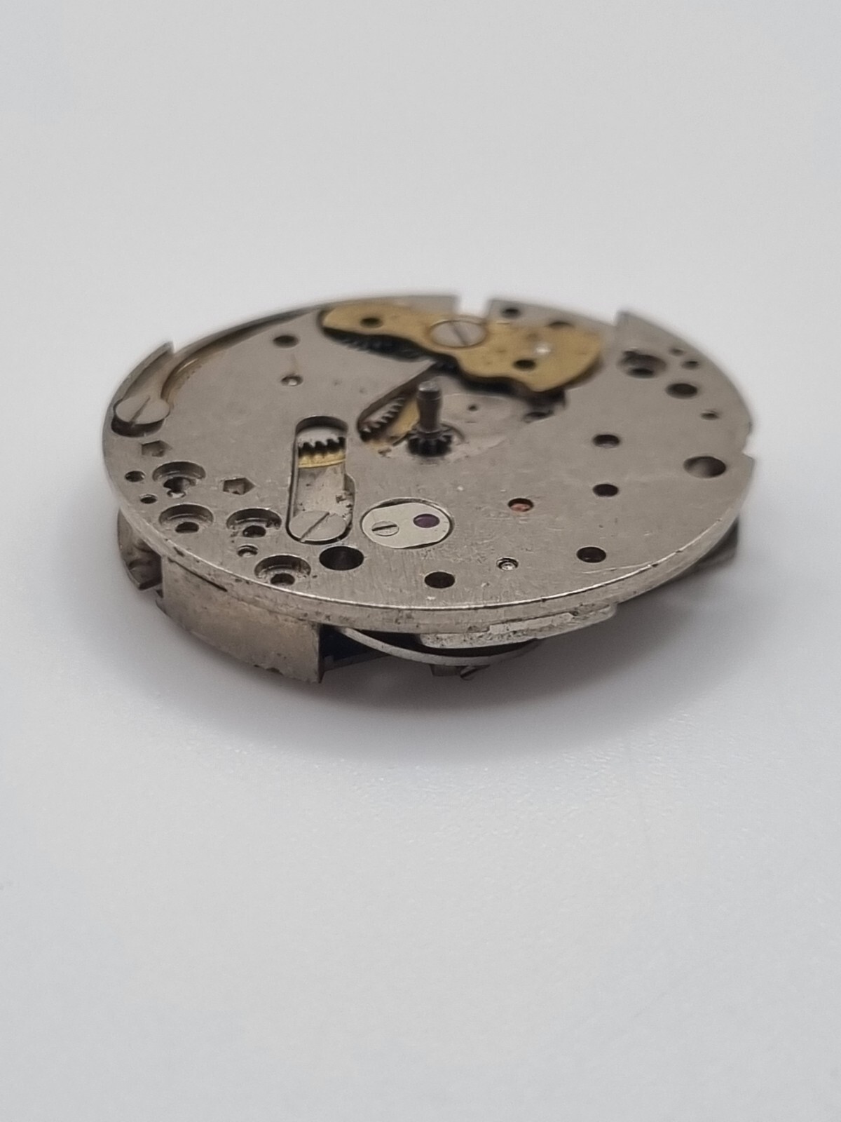 EB 1197N Manual Wind Watch Movement 17 Jewels Swiss Parts Repair Untested 23.5mm