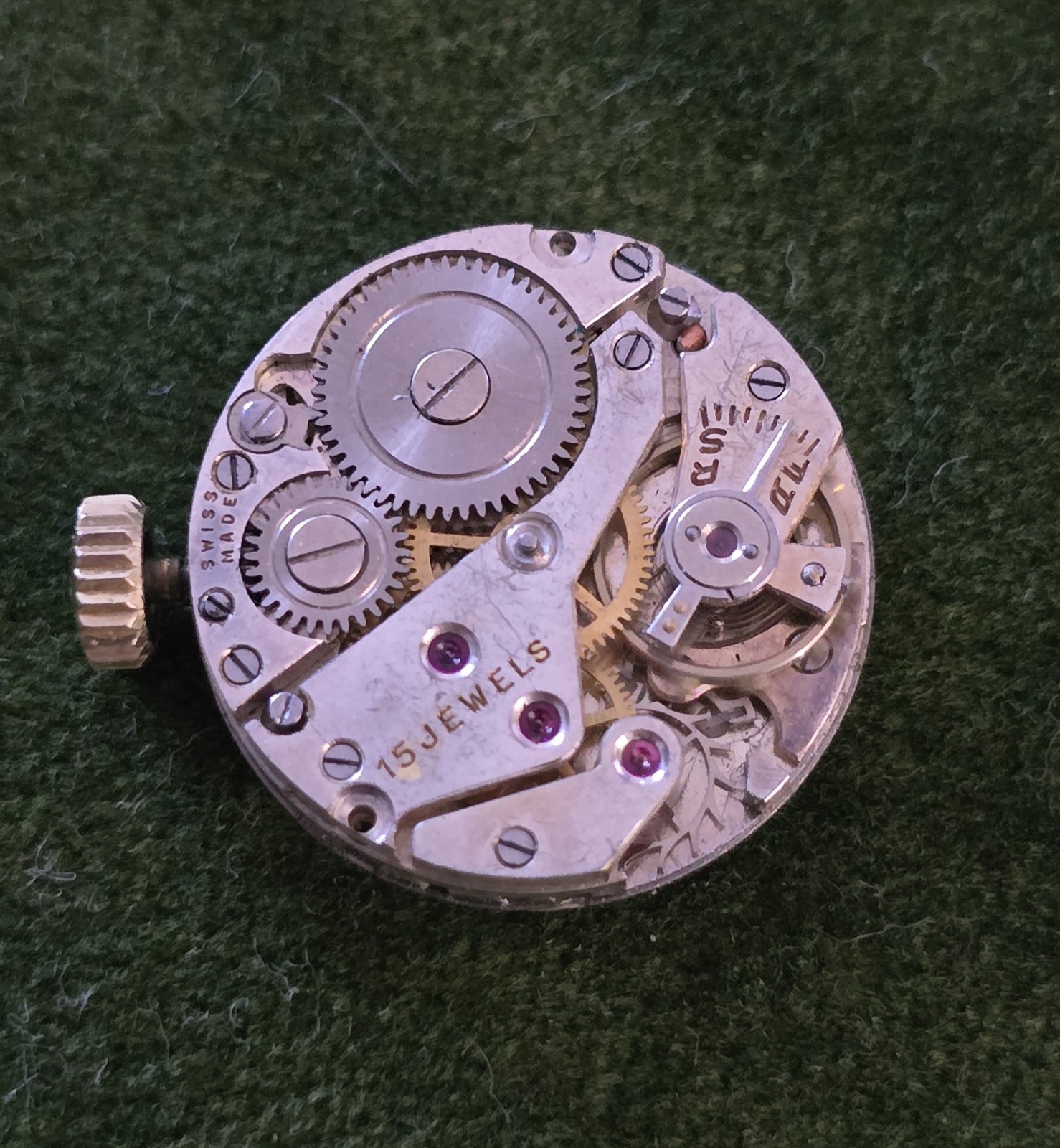 Vintage Envoy Swiss Watch Movement Dial Hands 15 Jewels Working 19mm For Repair