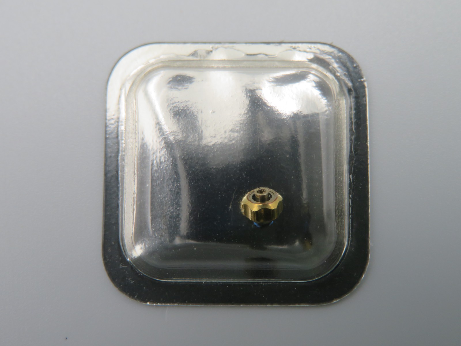 Cartier Tank Must GM 18k Cabochon Crown 622 97314 VC070160 NOS Genuine Part
