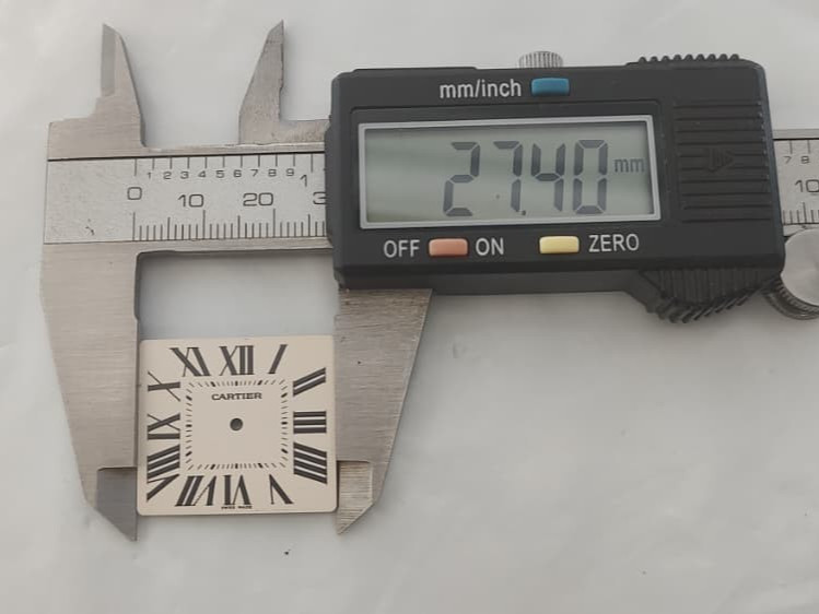 Genuine Cartier Santos Off-White Dial & Hands Roman Numerals 27.40mm x 24.18mm