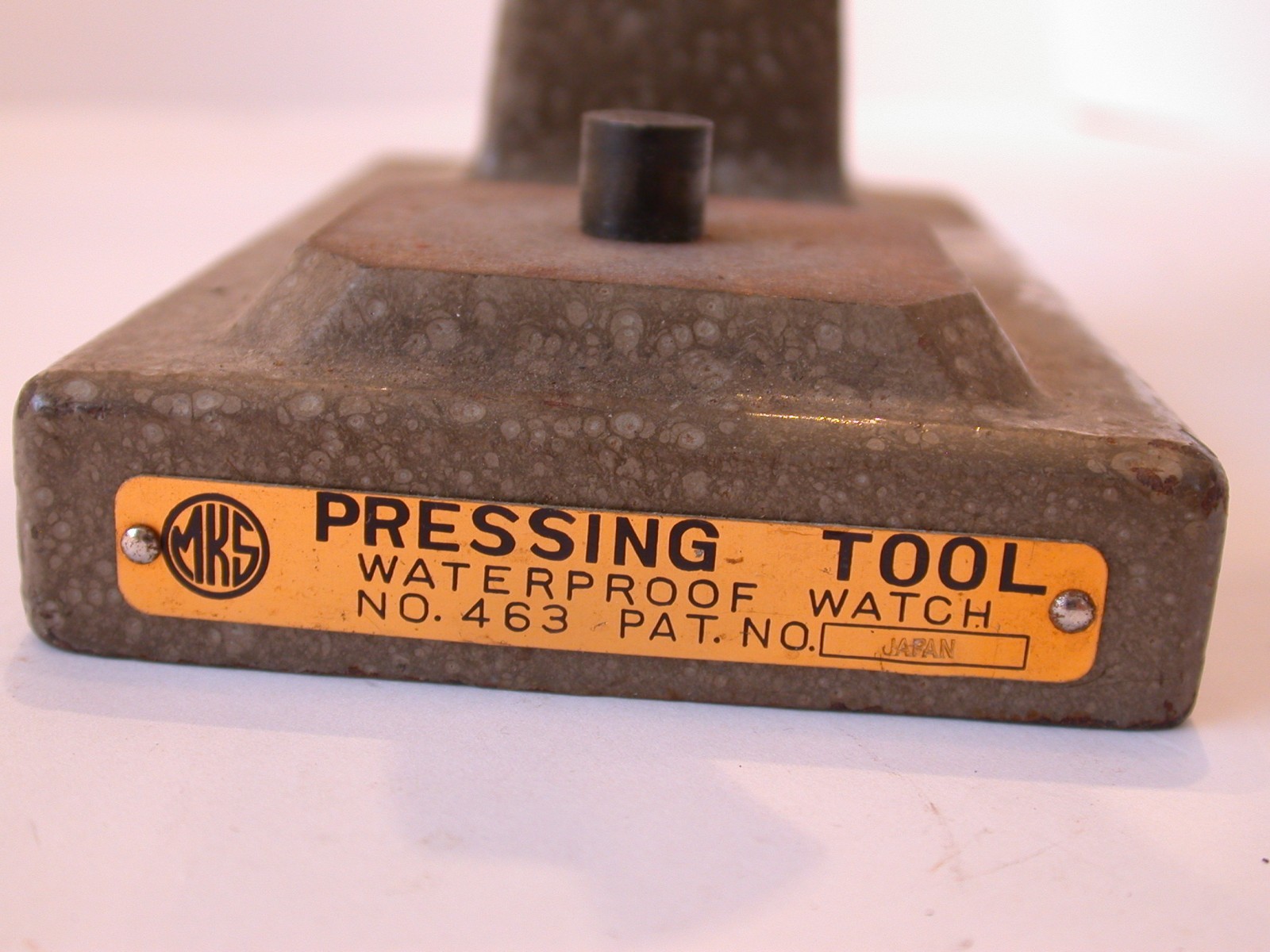 MKS WATER PROOF WATCH PRESS # 463 – TM1