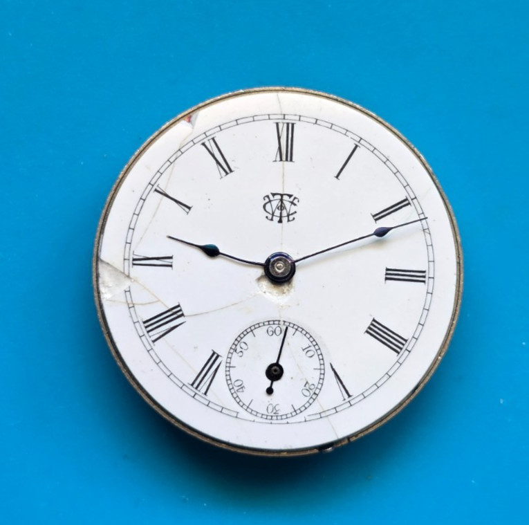 VINTAGE TRENTON WATCH CO POCKET WATCH MOVEMENT GOOD BALANCE OVERBANKED