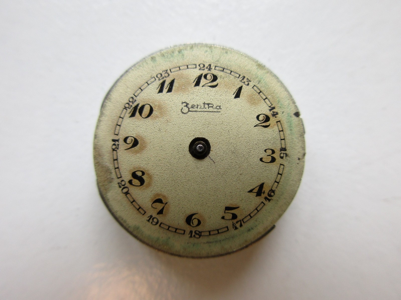 FHF Fontainemelon cal. 2 Swiss watch movement – running – for parts
