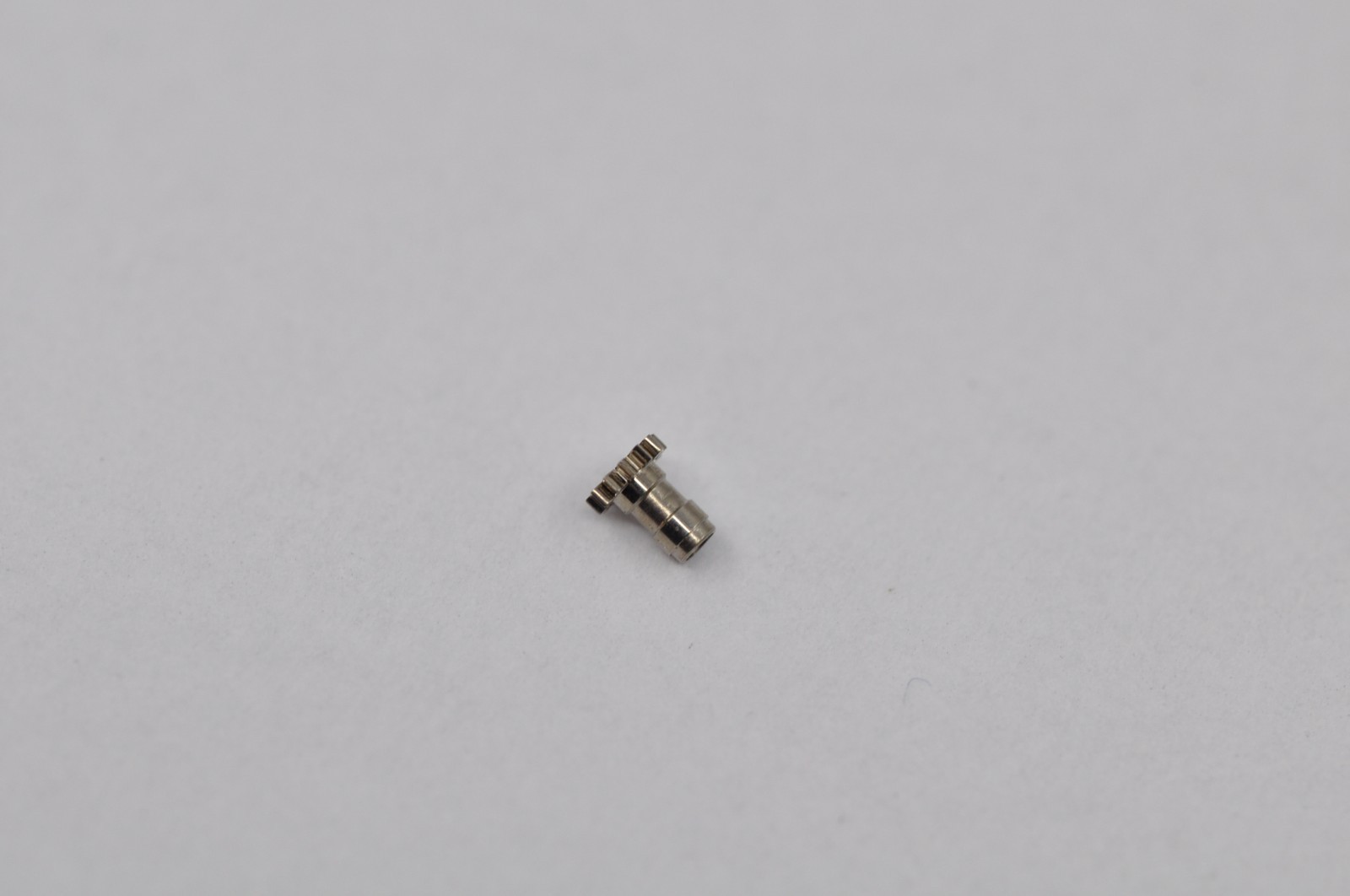 omega 860-1218 cannon pinion high 2.40mm movement part NOS