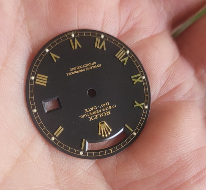 Vintage 100% Genuine Rolex President 18238 or 18038 rare skinny Roman black dial