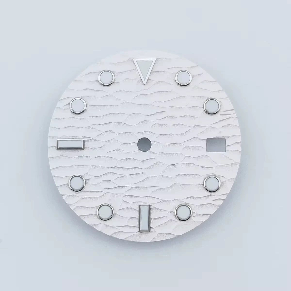 28.5mm White Waves Luminous Watch Dial Silver Trim NH35
