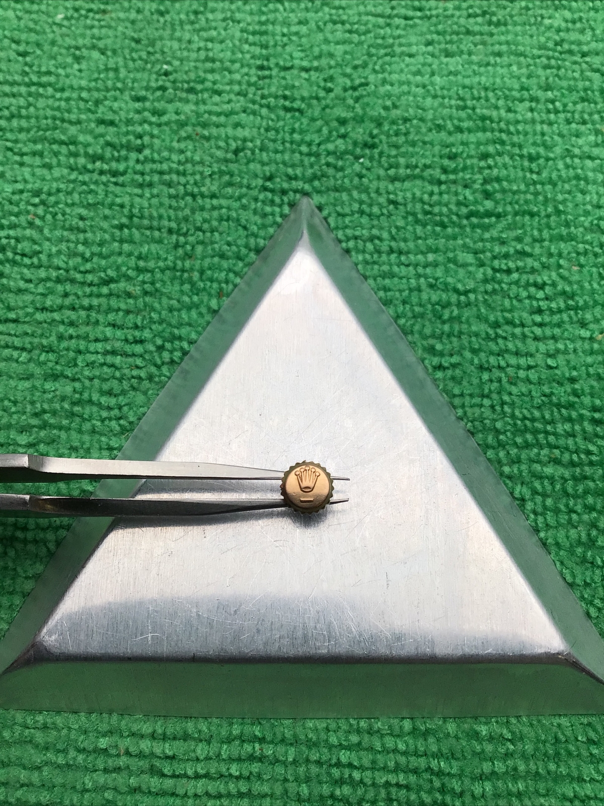 Genuine Rolex 24-600-8 18k Rose Gold Crown