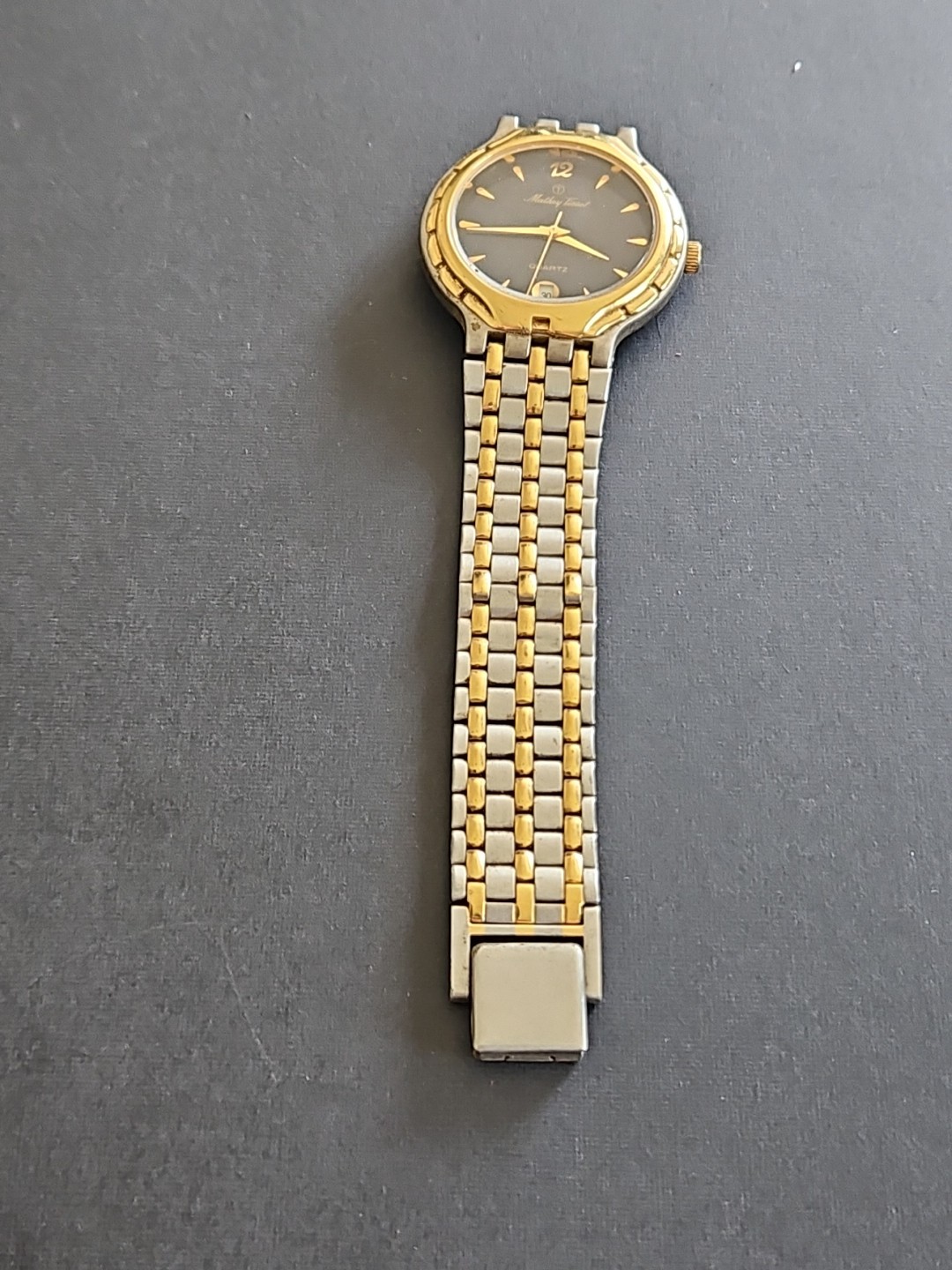 MATHEY TISSOT RARE 82 2709 BEAUTIFUL MENS QUARTZ WRIST WATCH SWISS MOVEMENT