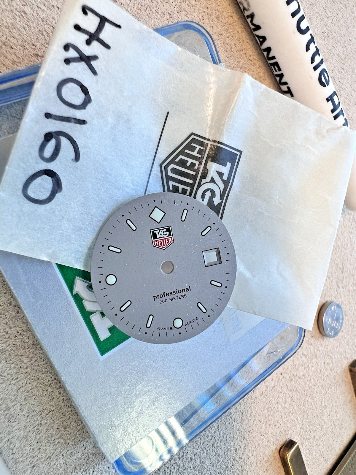 TAG HEUER WATCH DIAL SE- 2000 LADIES HX0160 RED GREEN 21 MM DIAMETER NEW SWISS