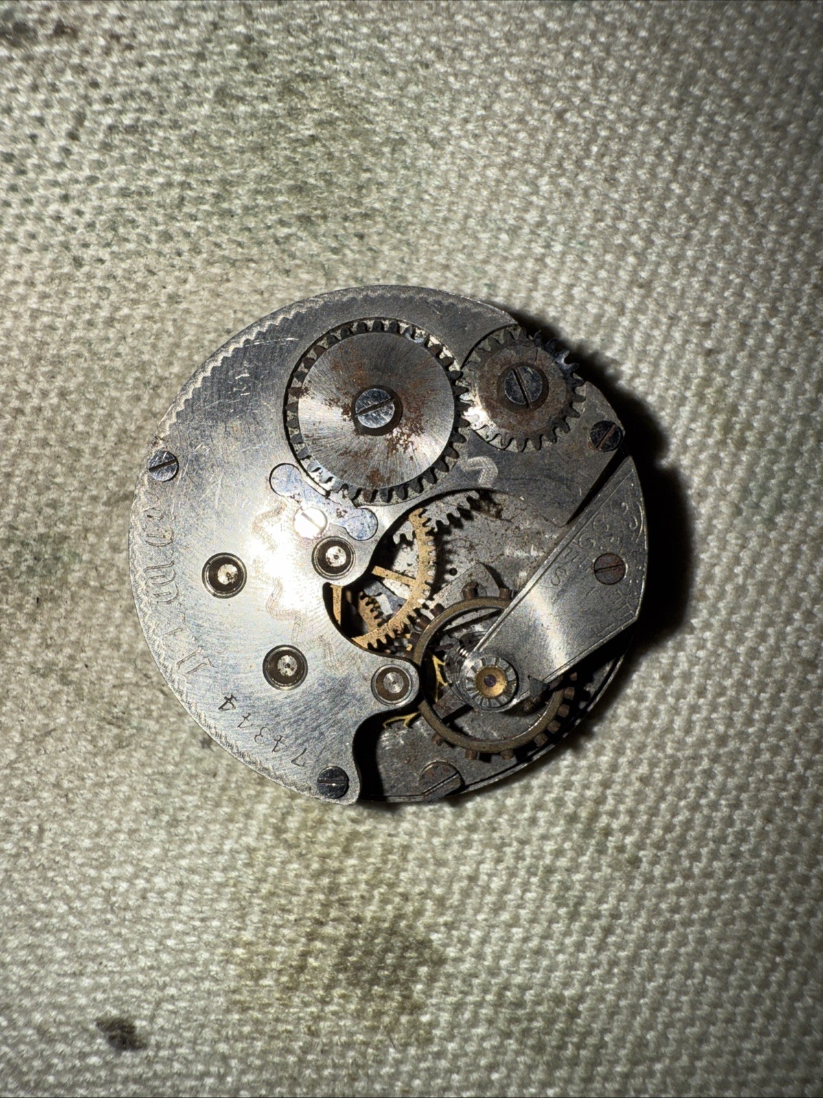 VINTAGE 27.65MM NEW ENGLAND WATCH CO. POCKET WATCH MOVEMENT FANCY DIAL
