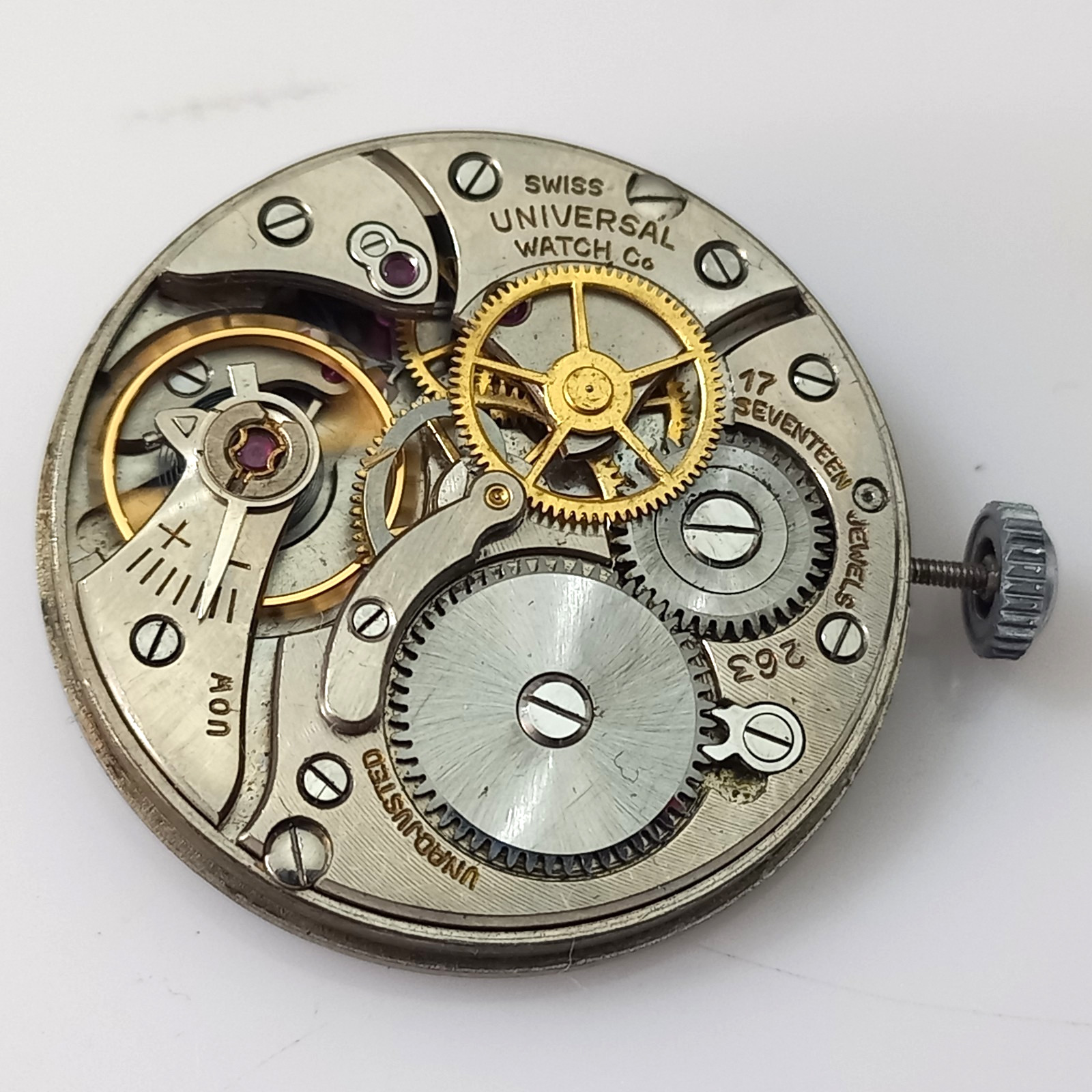 UNIVERSAL WATCH CO MANUAL WIND 17 JEWELS MOVEMENT CAL 263 – WORKING