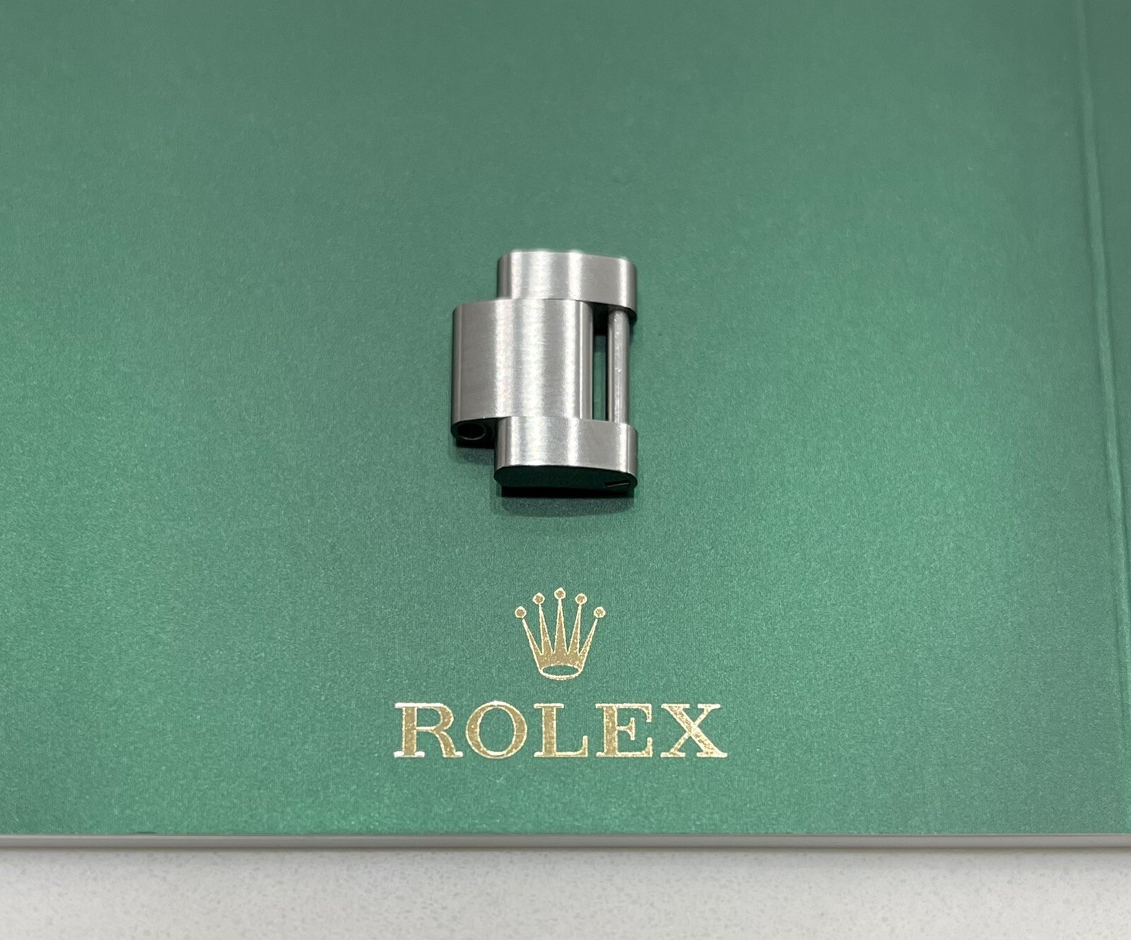 Authentic ROLEX 41mm SUBMARINER Link Oyster 16.5mm 126610 126610LV 124060 MINT